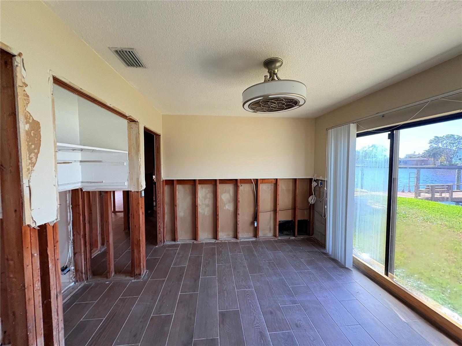 17444 2ND ST E, REDINGTON SHORES, FL, 33708