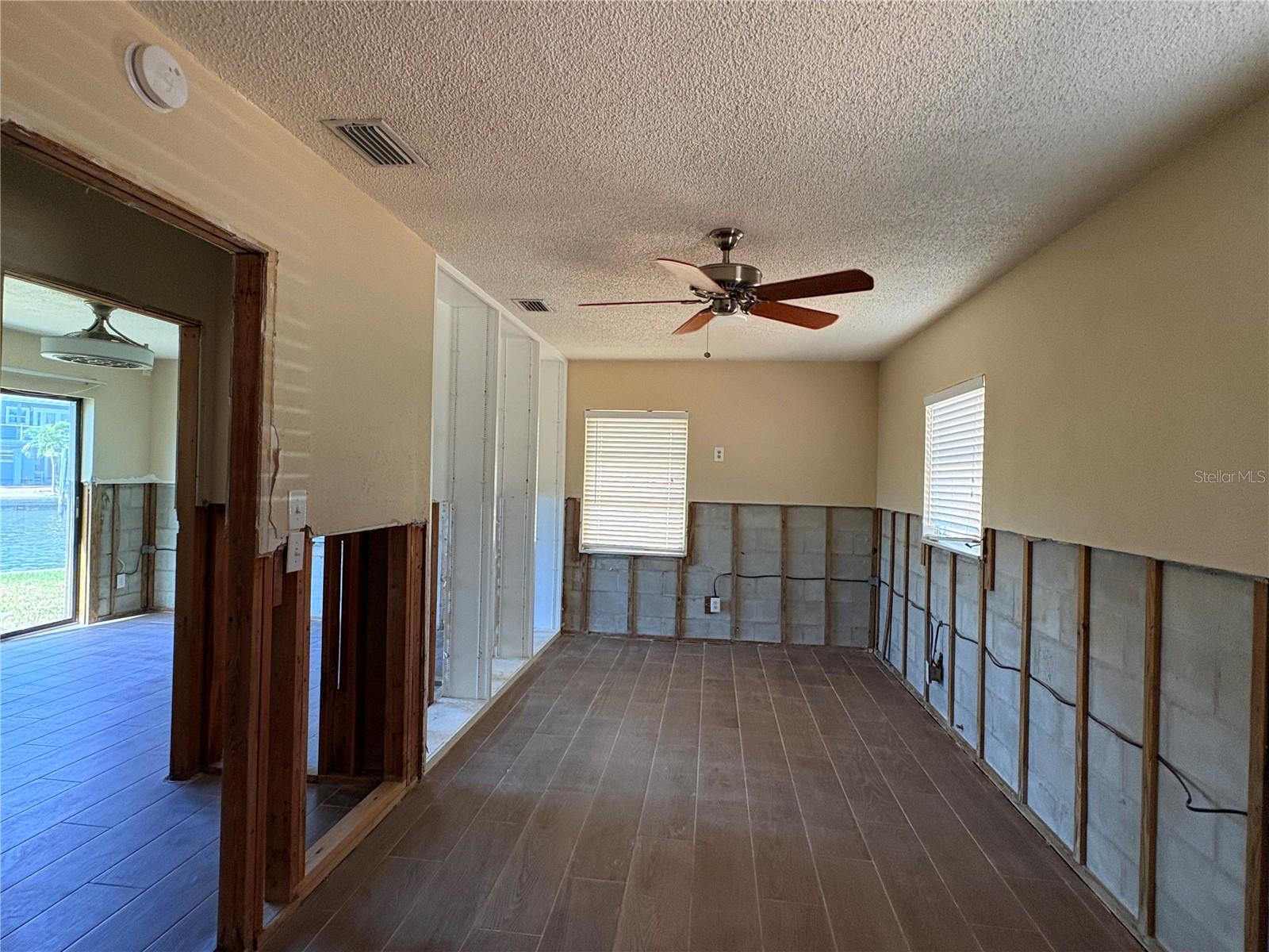 17444 2ND ST E, REDINGTON SHORES, FL, 33708
