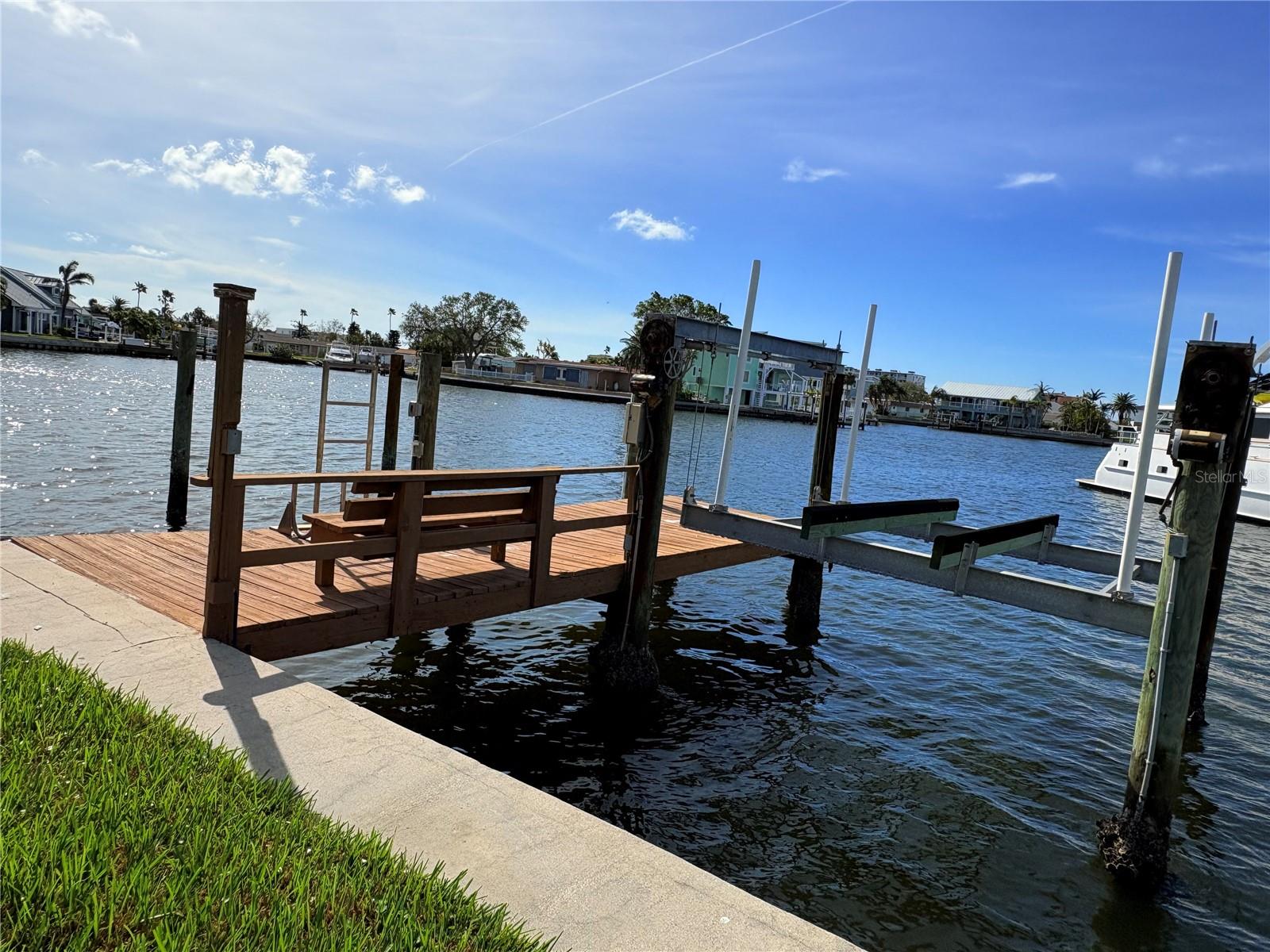 17444 2ND ST E, REDINGTON SHORES, FL, 33708