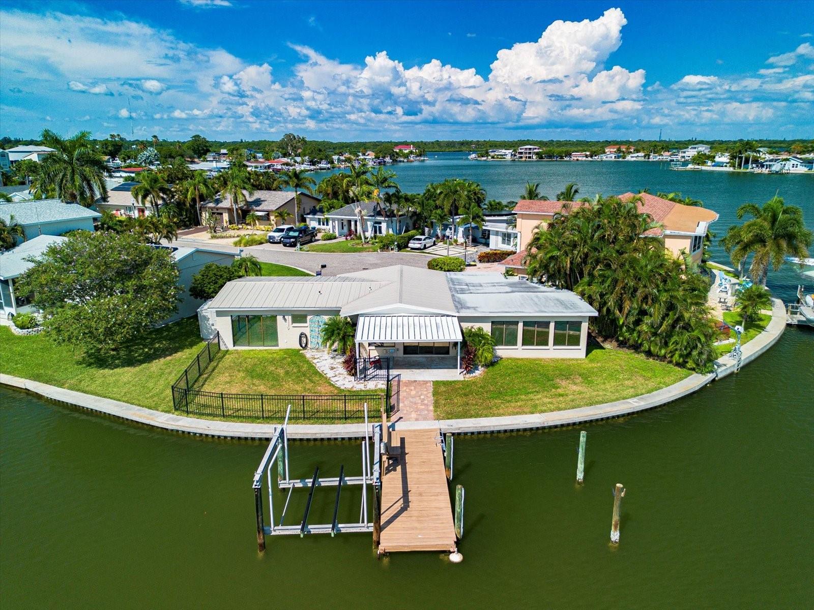 17444 2ND ST E, REDINGTON SHORES, FL, 33708