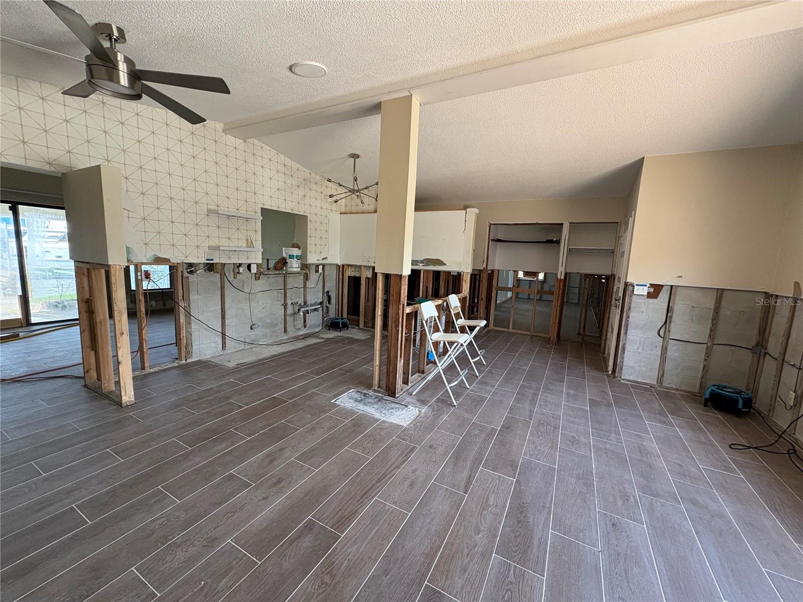 17444 2ND ST E, REDINGTON SHORES, FL, 33708