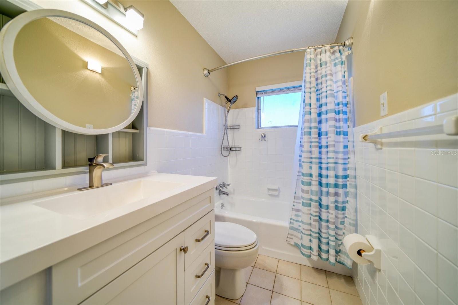 17444 2ND ST E, REDINGTON SHORES, FL, 33708