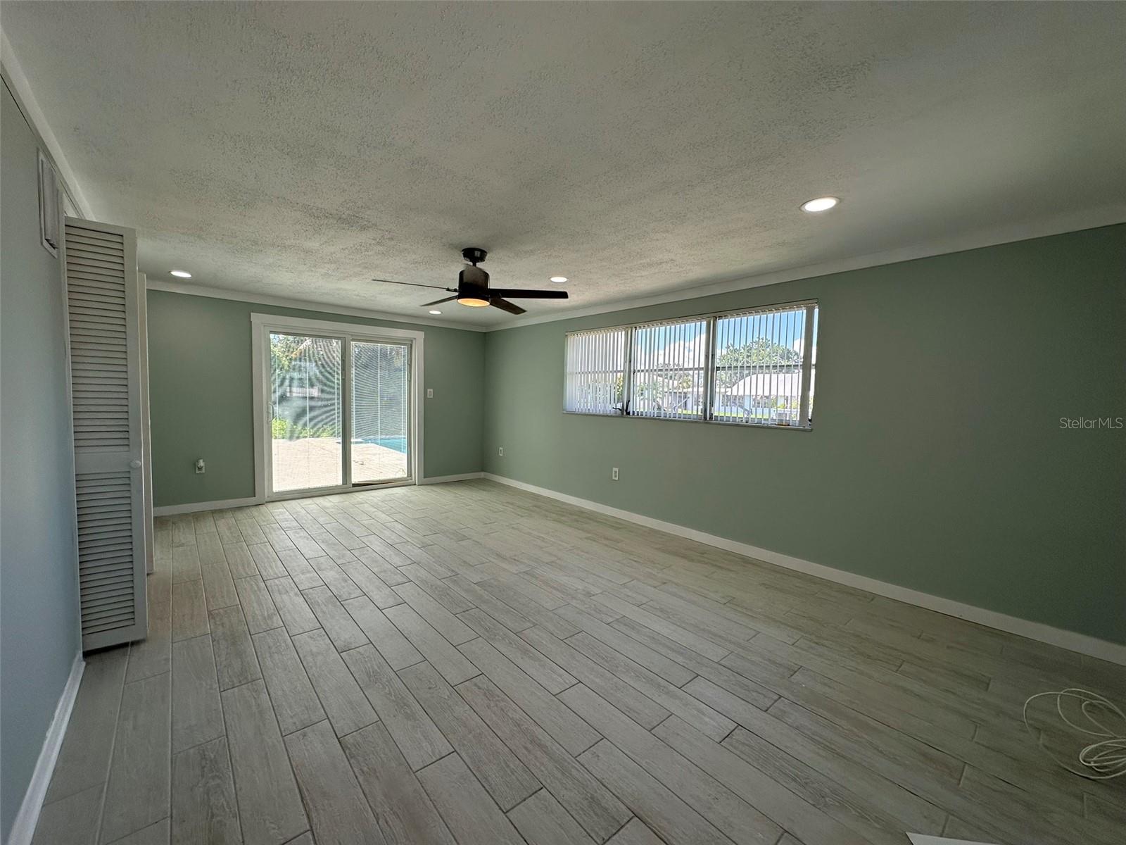 835 CONREID DR NE, PORT CHARLOTTE, FL, 33952