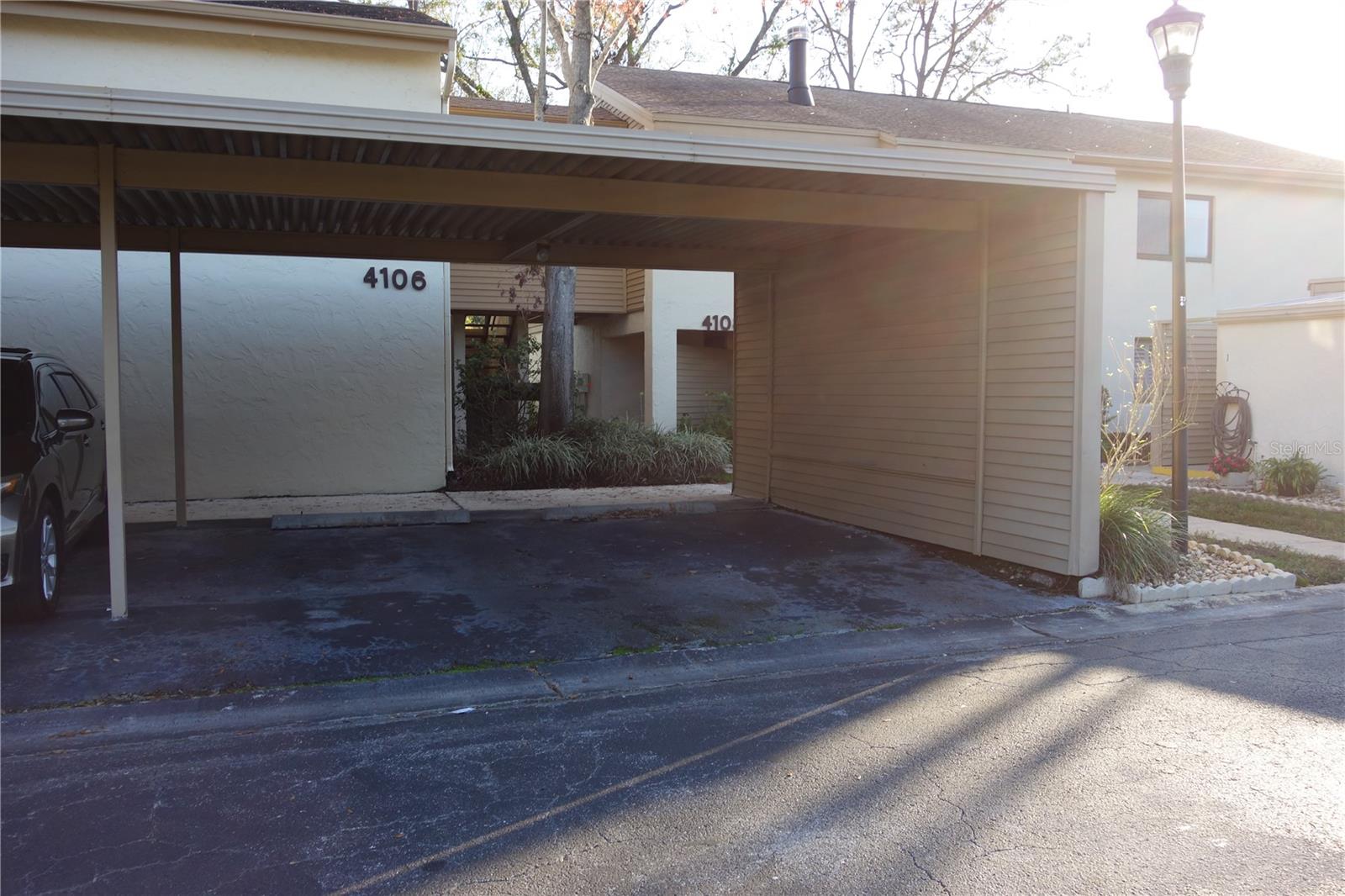 4108 PINELAKE LN #102, TAMPA, FL, 33618
