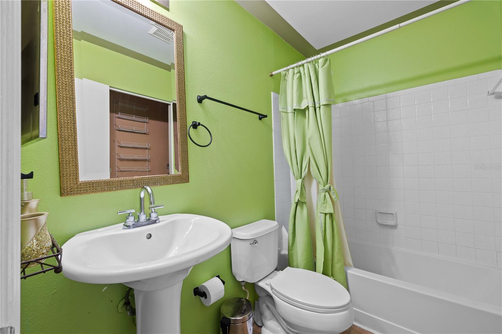 21 PINE CIRCLE WAY, OCALA, FL, 34472