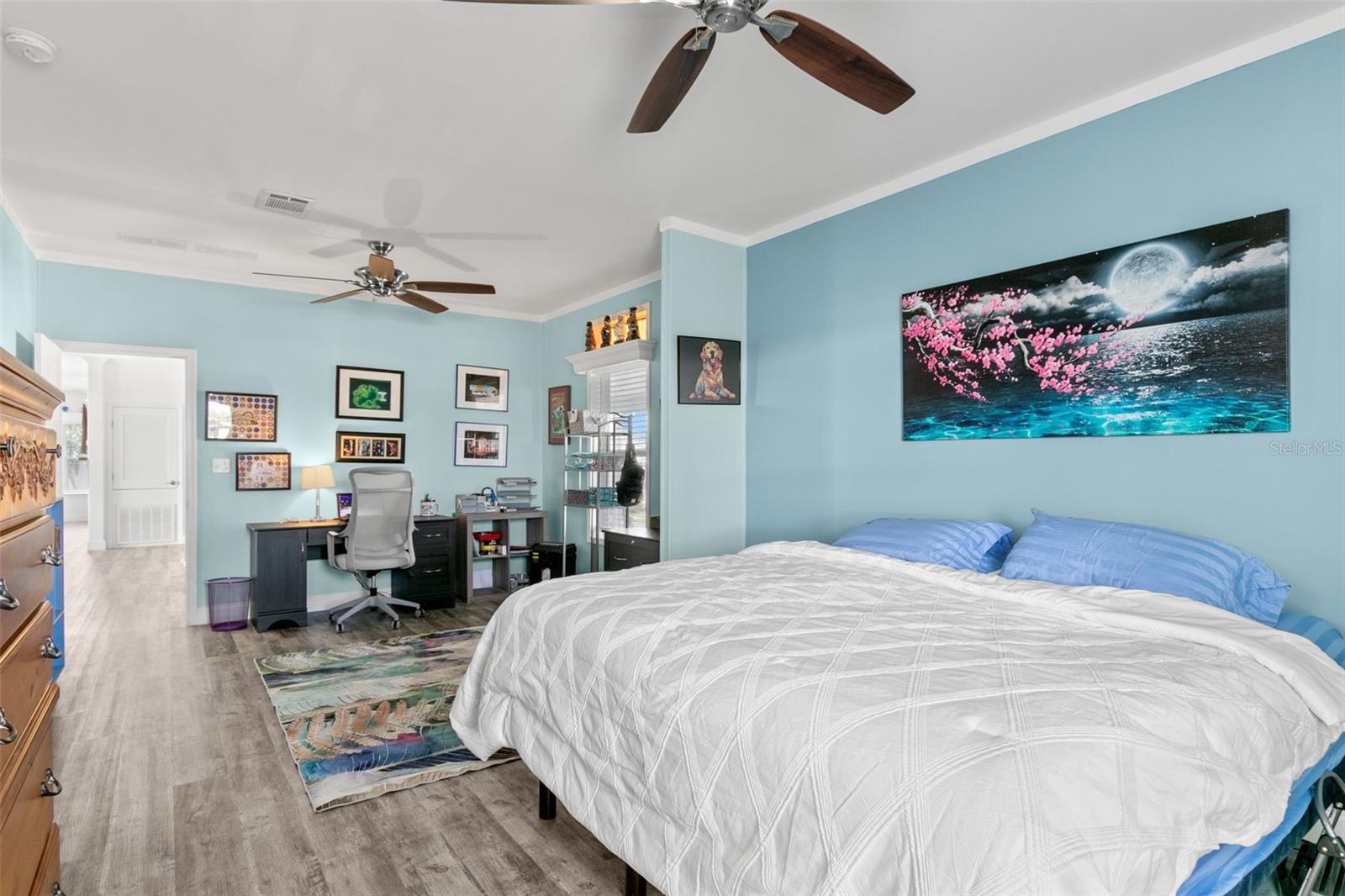 6901 AMERICANA DR NE #102, ST PETERSBURG, FL, 33702