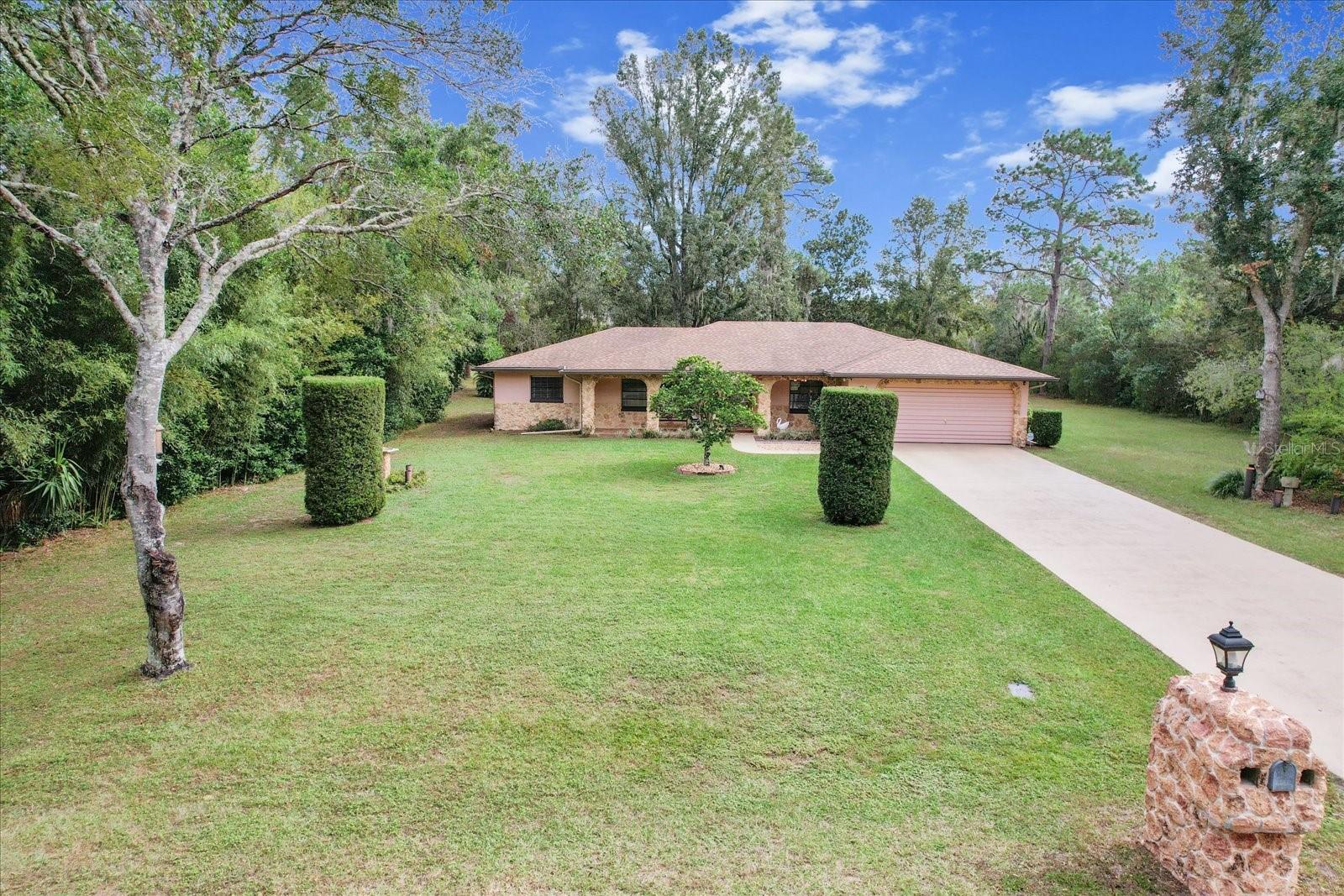 12355 S GLADIOLUS PT, FLORAL CITY, FL, 34436