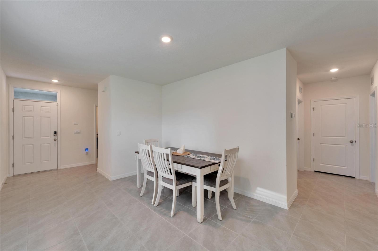 17040 WAVE TRESSLE PL, WIMAUMA, FL, 33598