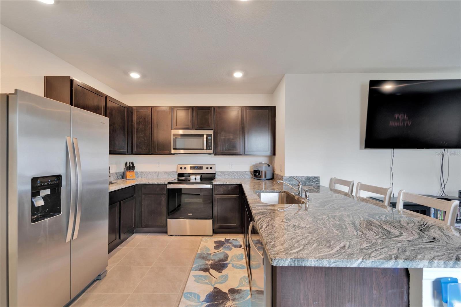 17040 WAVE TRESSLE PL, WIMAUMA, FL, 33598