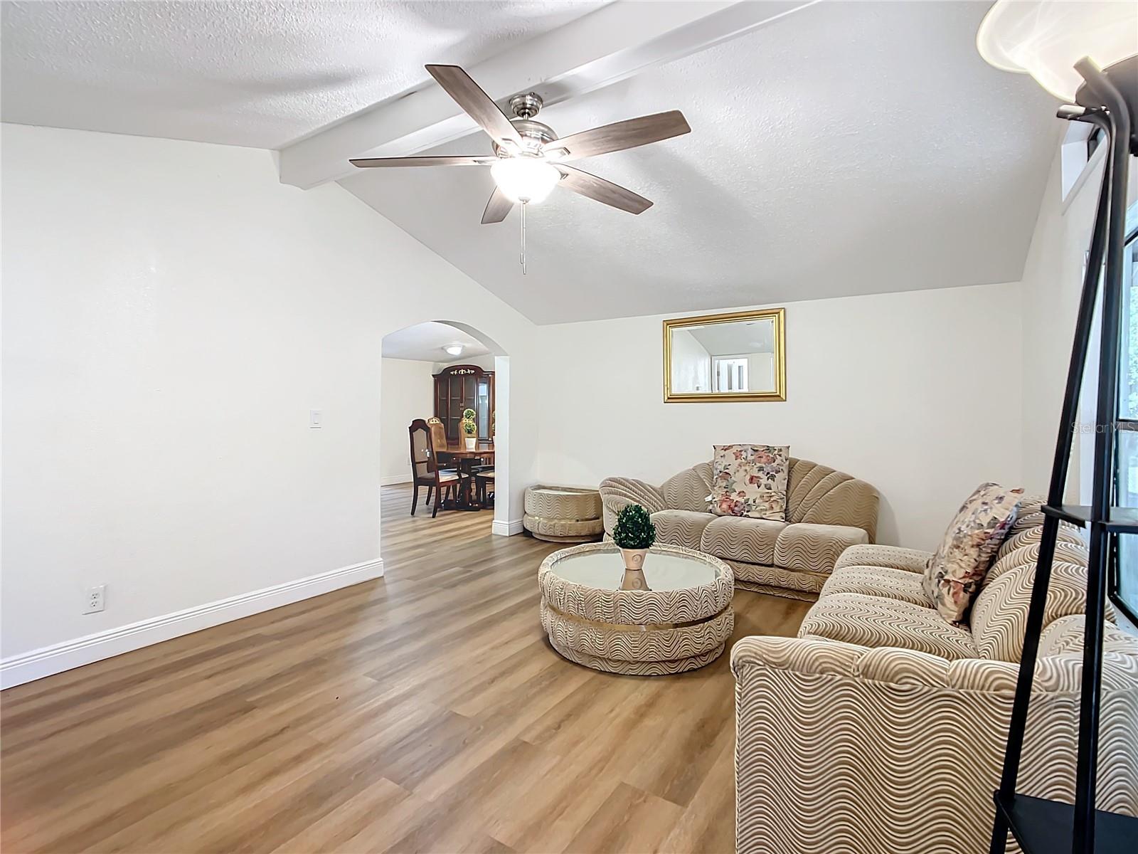 6820 NE 199TH STREET RD, CITRA, FL, 32113