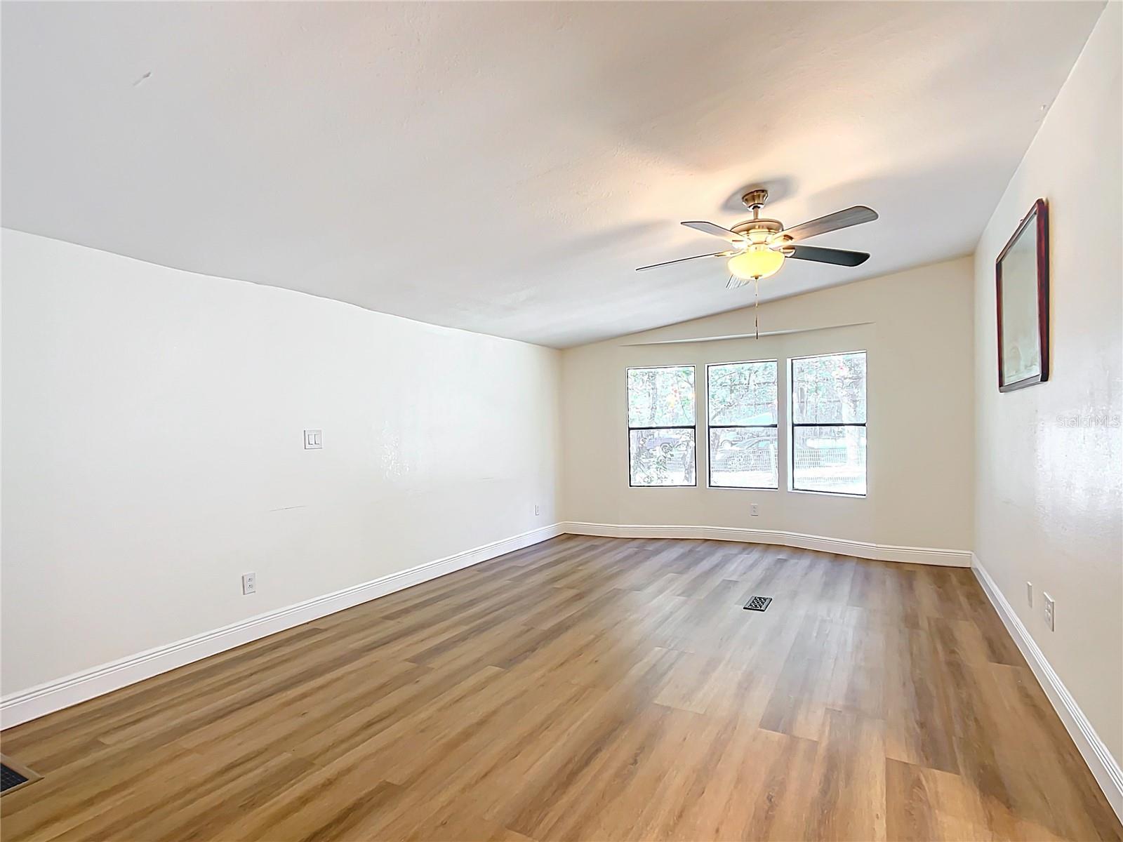 6820 NE 199TH STREET RD, CITRA, FL, 32113