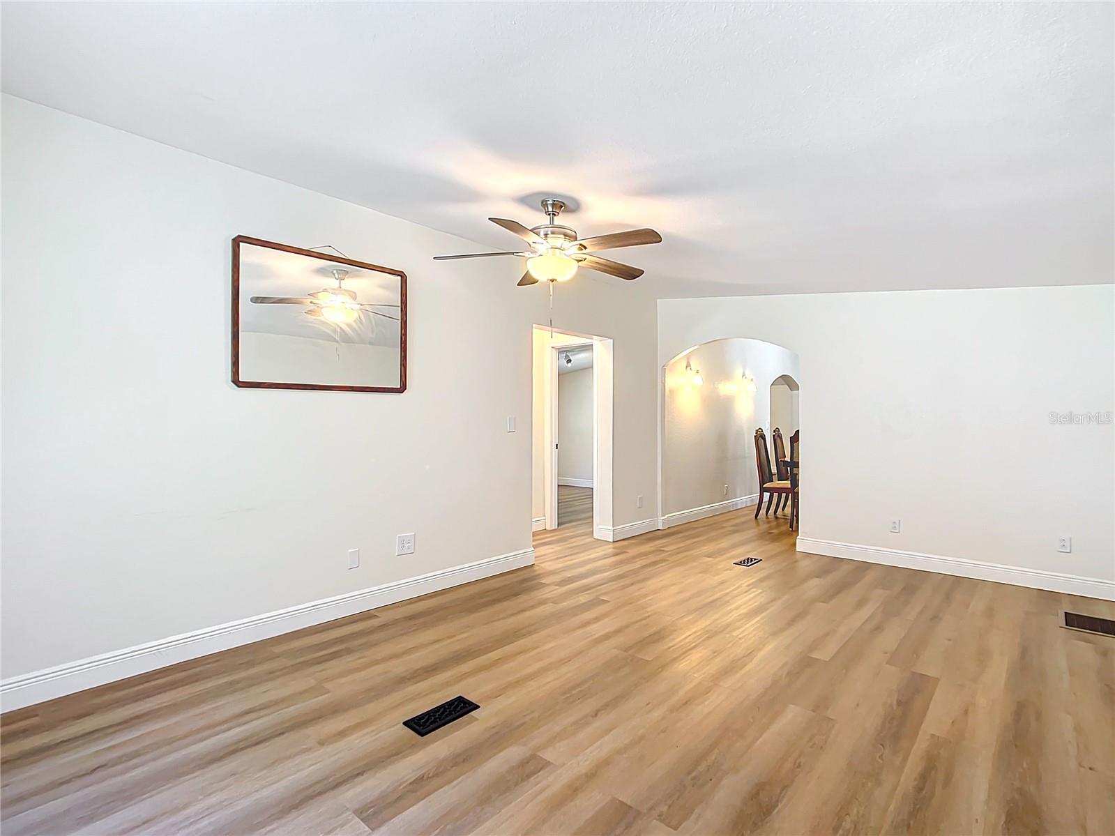 6820 NE 199TH STREET RD, CITRA, FL, 32113