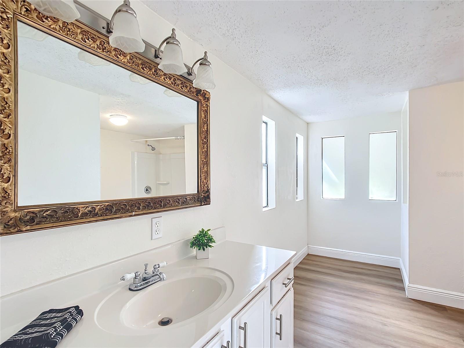 6820 NE 199TH STREET RD, CITRA, FL, 32113