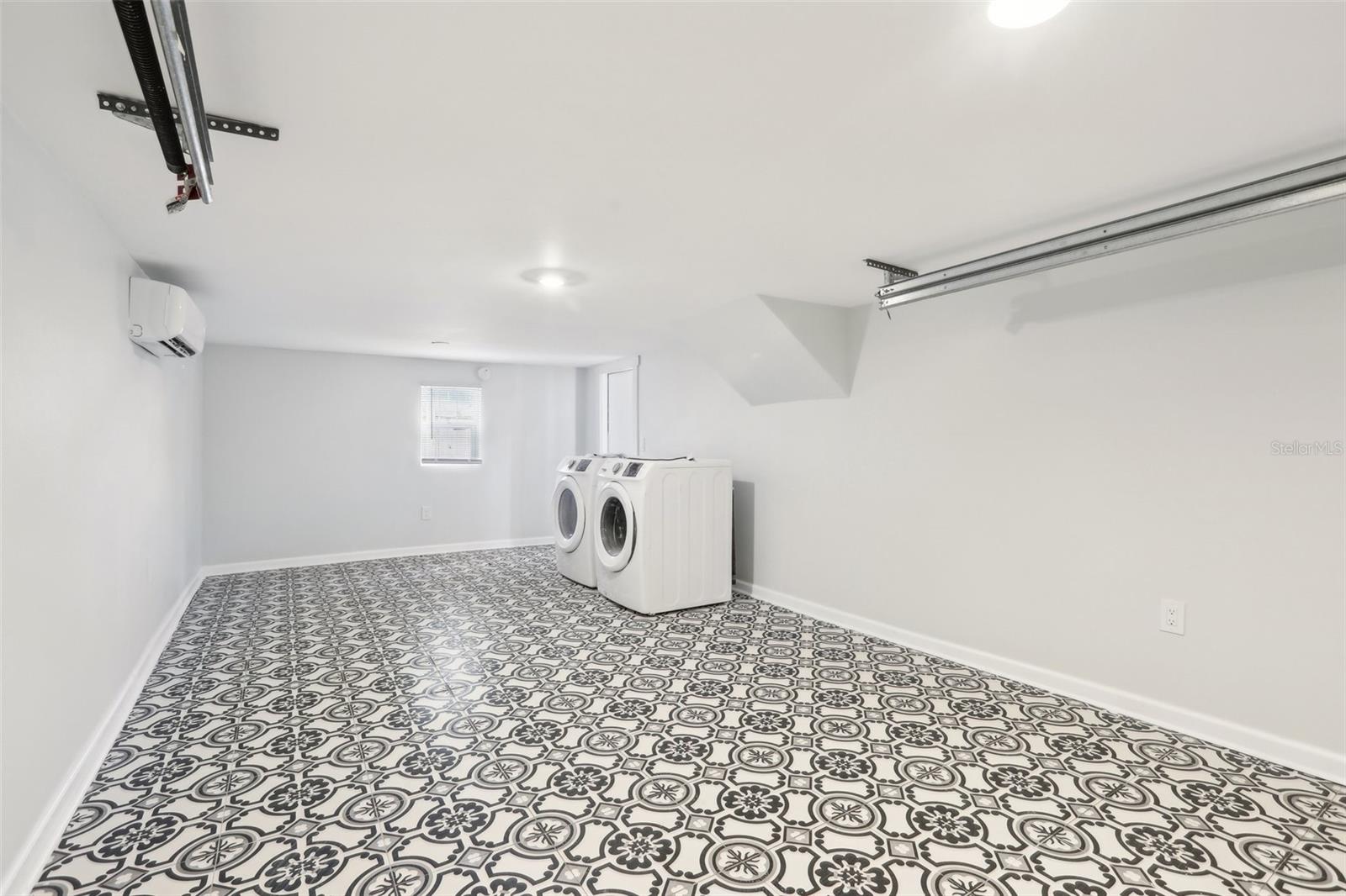 2015 3RD ST S, ST PETERSBURG, FL, 33705