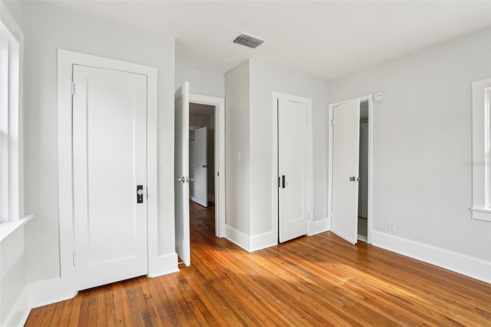 2015 3RD ST S, ST PETERSBURG, FL, 33705