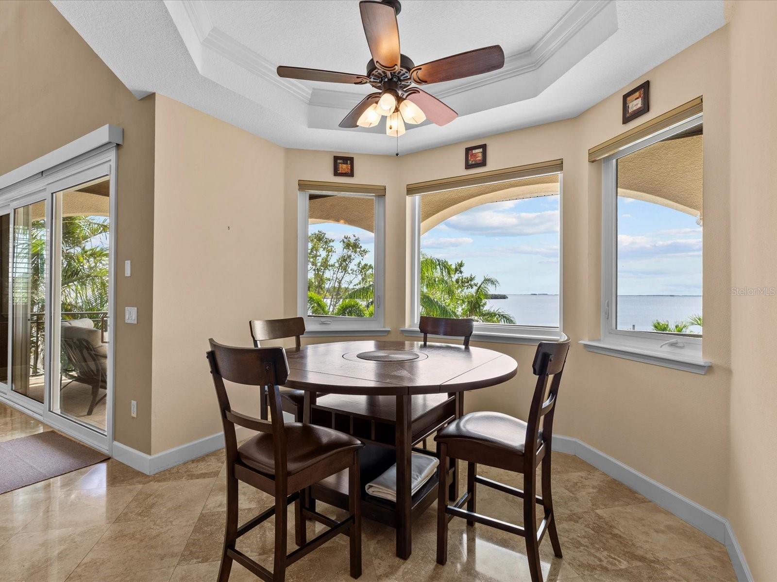 100 DRIFTWOOD DR W, PALM HARBOR, FL, 34683