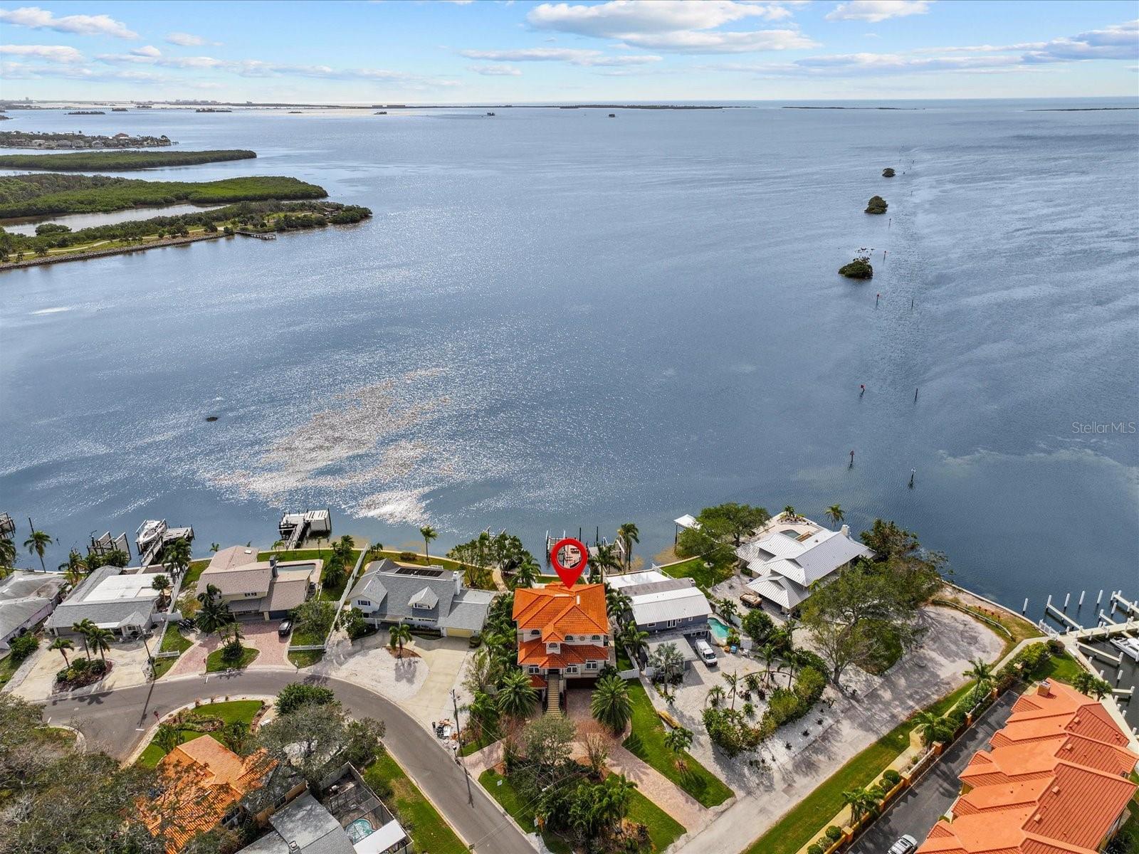 100 DRIFTWOOD DR W, PALM HARBOR, FL, 34683