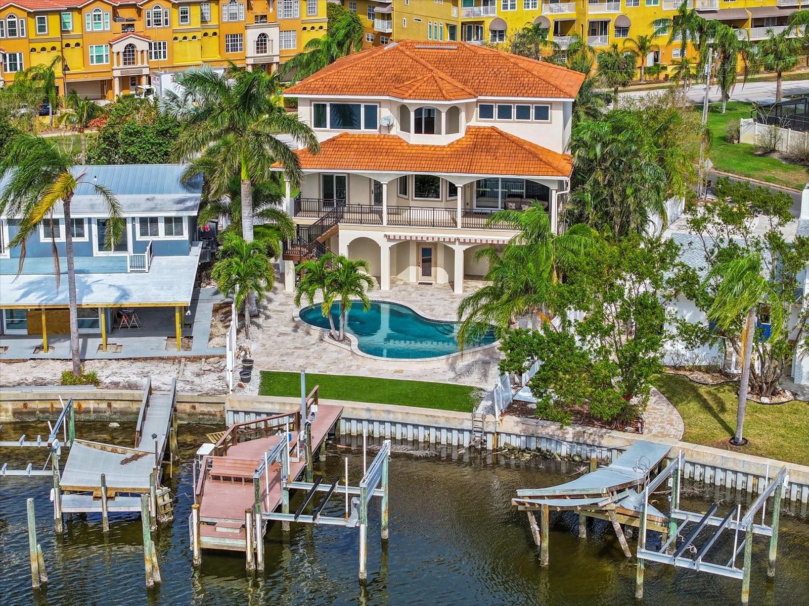 100 DRIFTWOOD DR W, PALM HARBOR, FL, 34683