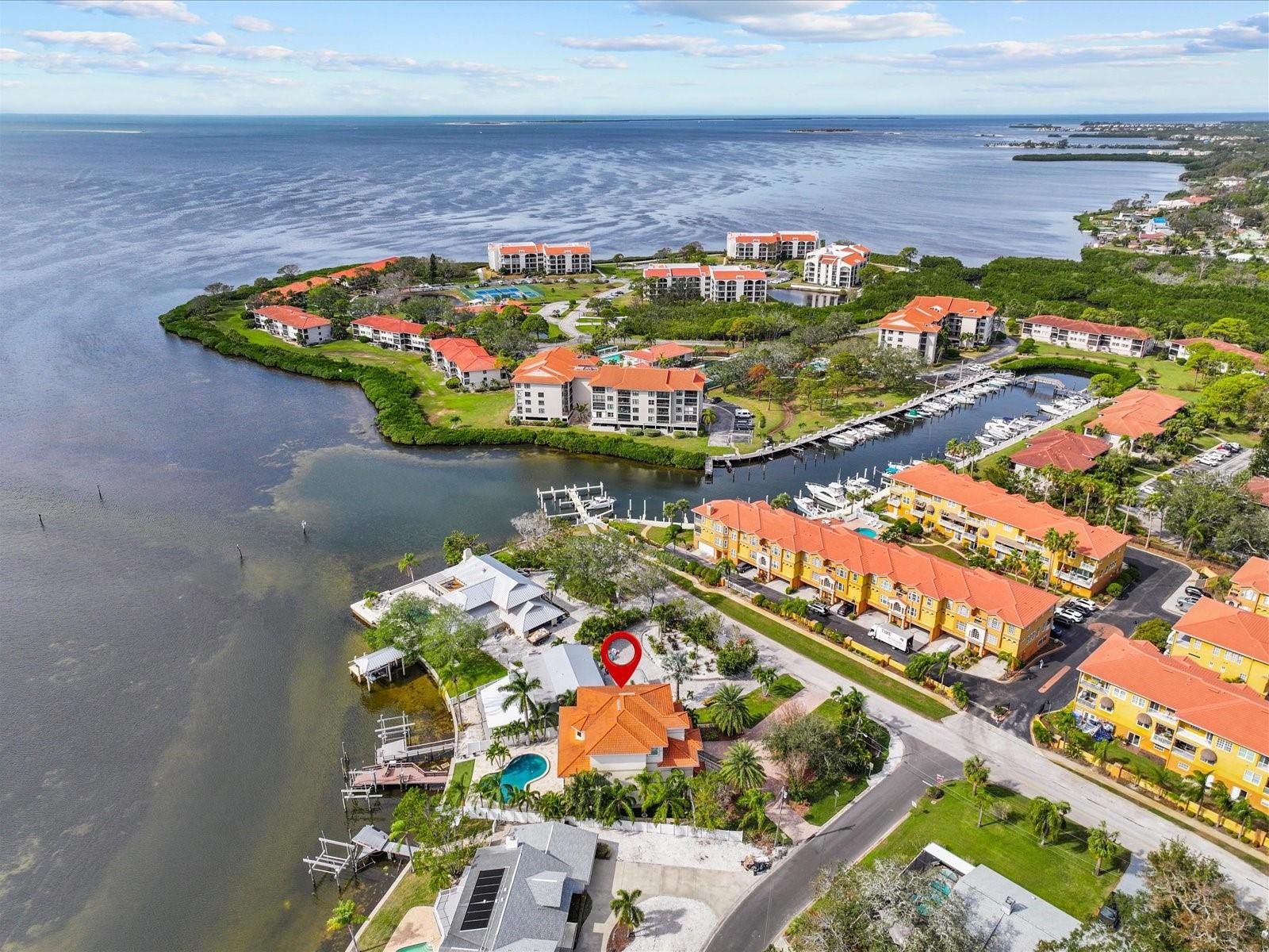 100 DRIFTWOOD DR W, PALM HARBOR, FL, 34683