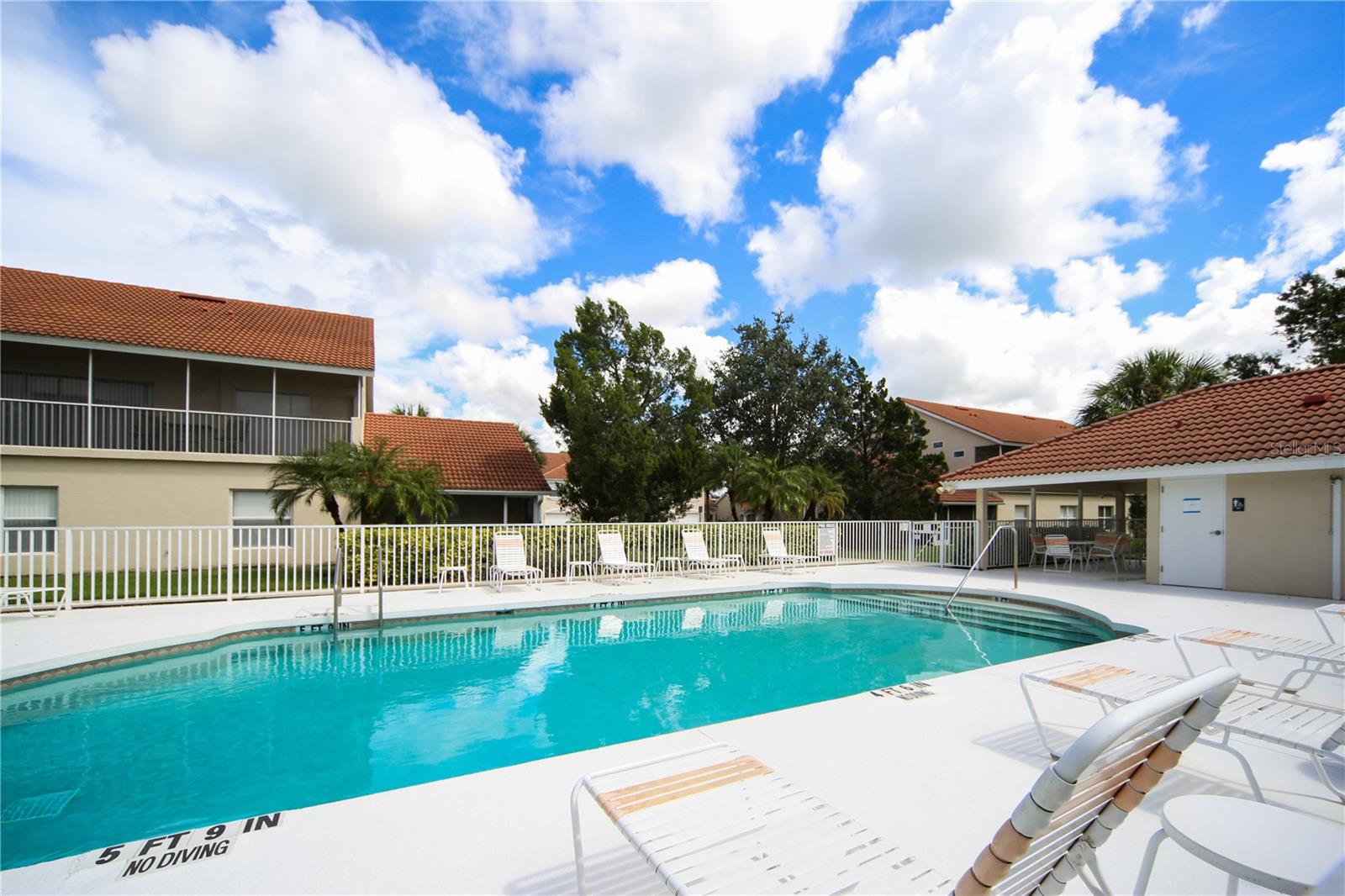 7225 CEDAR HOLLOW CIR #20-201, BRADENTON, FL, 34203