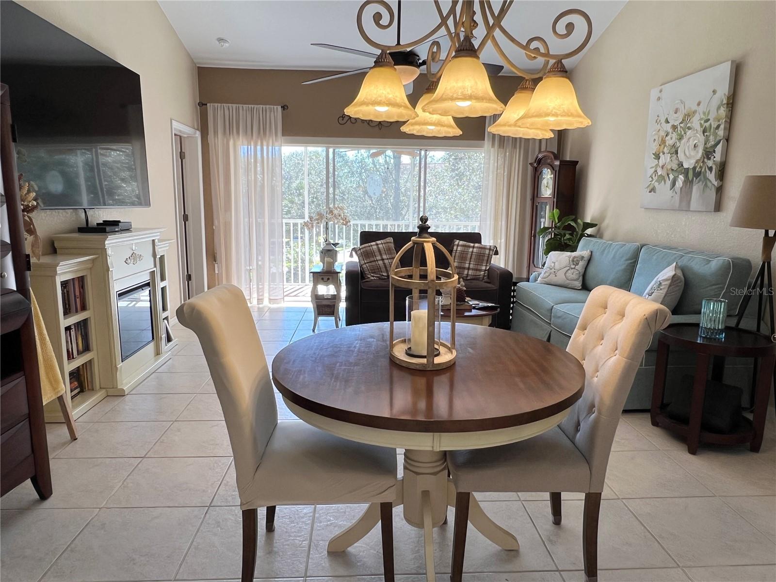 7225 CEDAR HOLLOW CIR #20-201, BRADENTON, FL, 34203