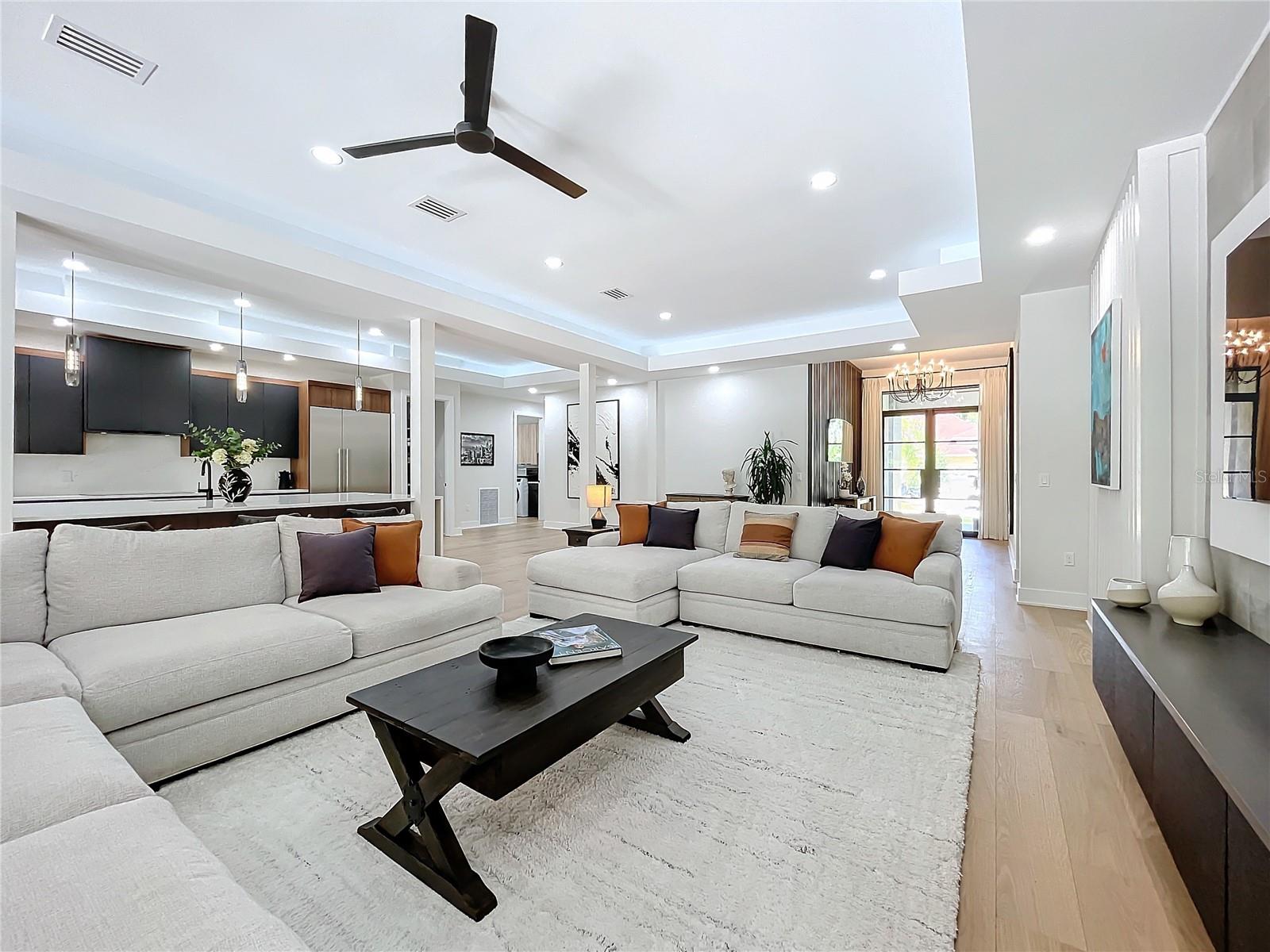 98 E 10TH AVE, WINDERMERE, FL, 34786