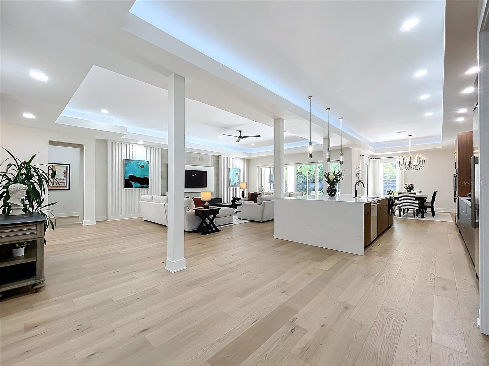 98 E 10TH AVE, WINDERMERE, FL, 34786