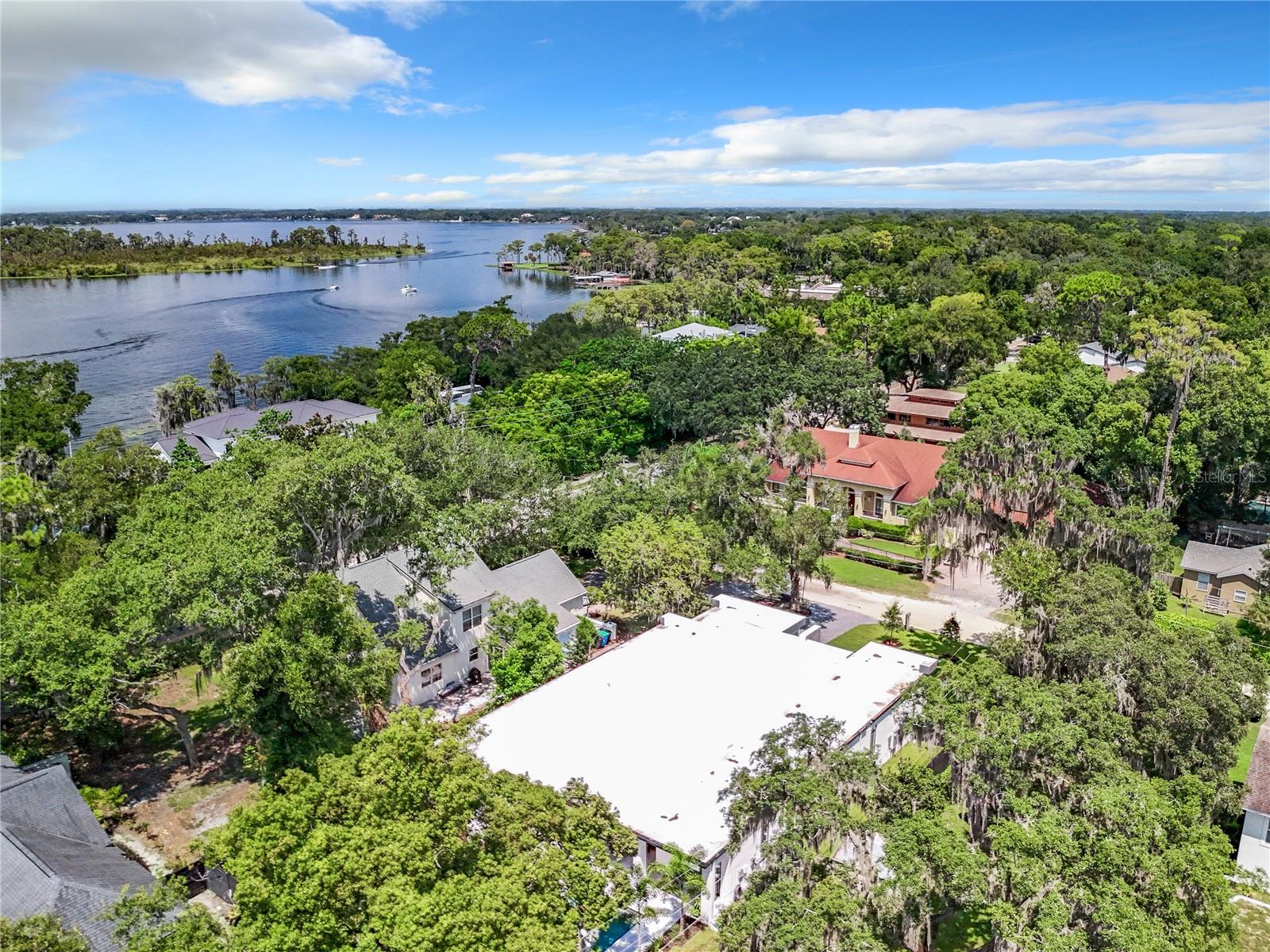 98 E 10TH AVE, WINDERMERE, FL, 34786