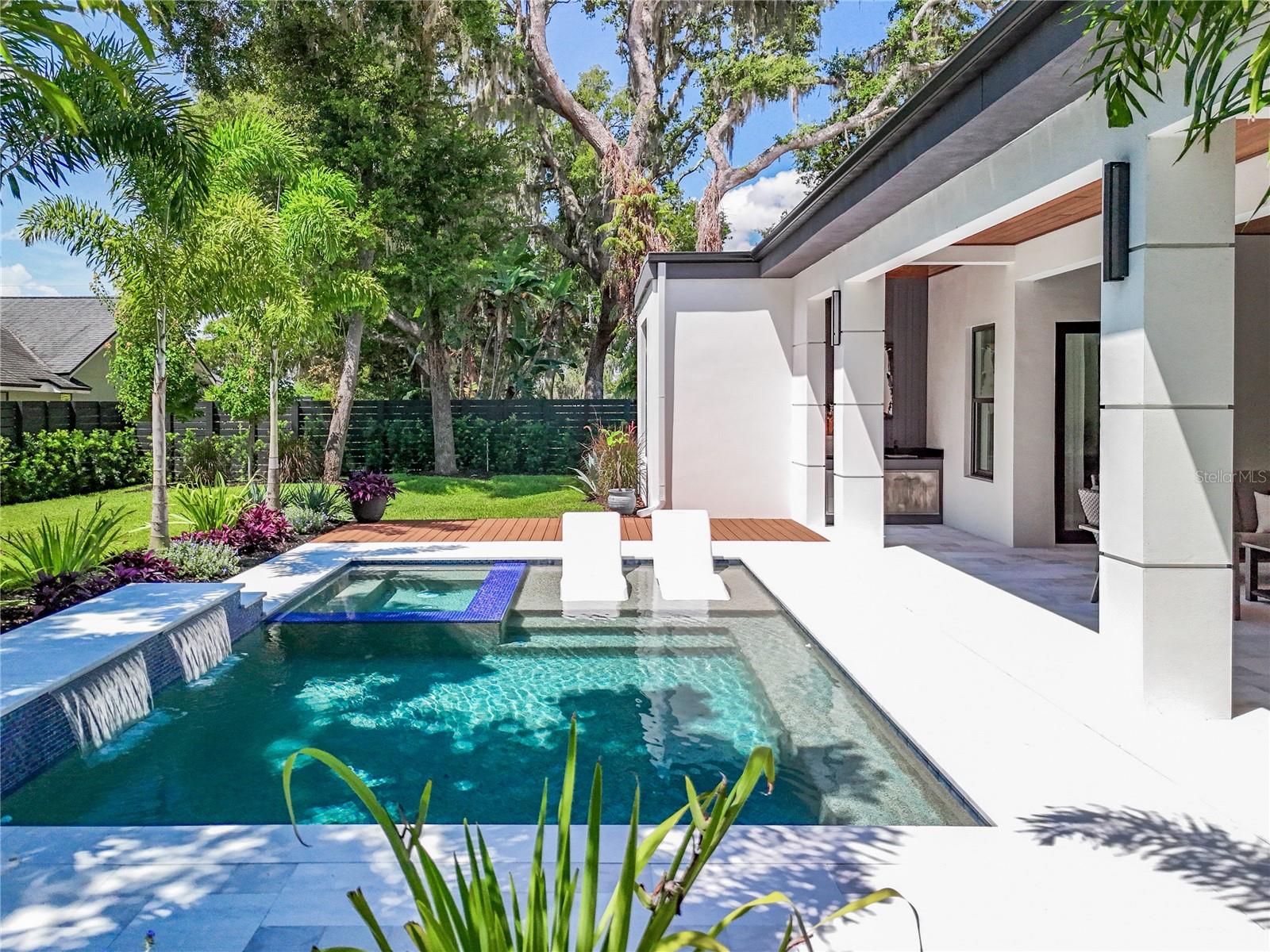 98 E 10TH AVE, WINDERMERE, FL, 34786