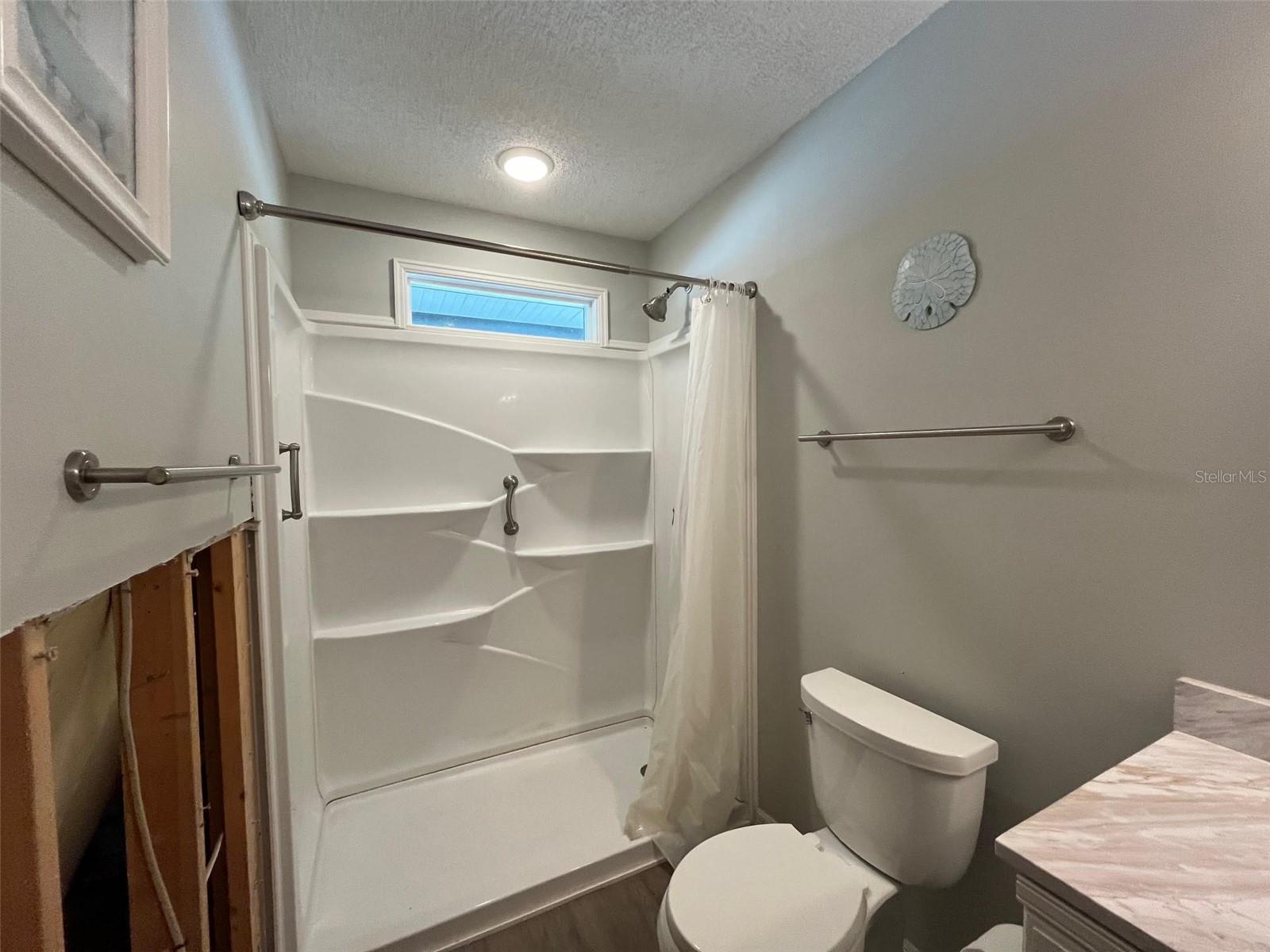 6176 ISLAND DR, WEEKI WACHEE, FL, 34607