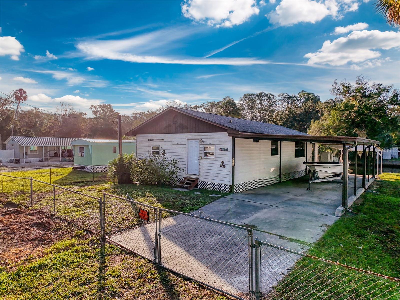 6176 ISLAND DR, WEEKI WACHEE, FL, 34607