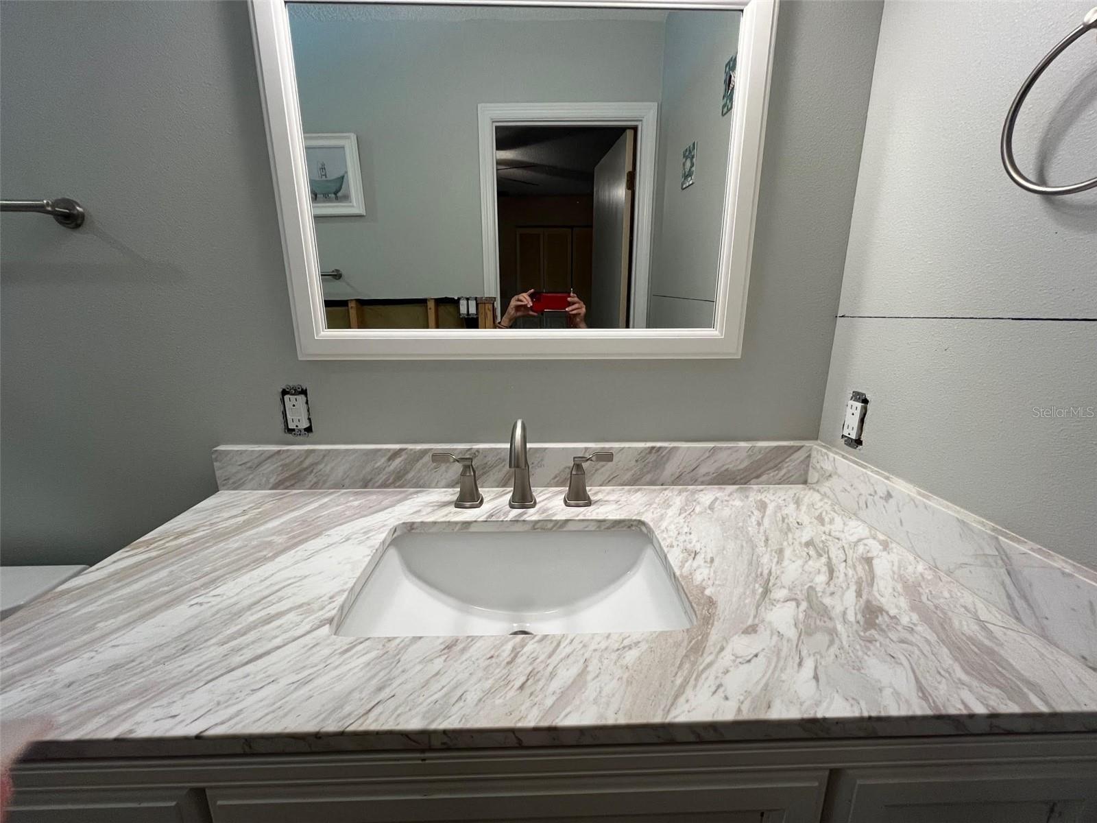 6176 ISLAND DR, WEEKI WACHEE, FL, 34607