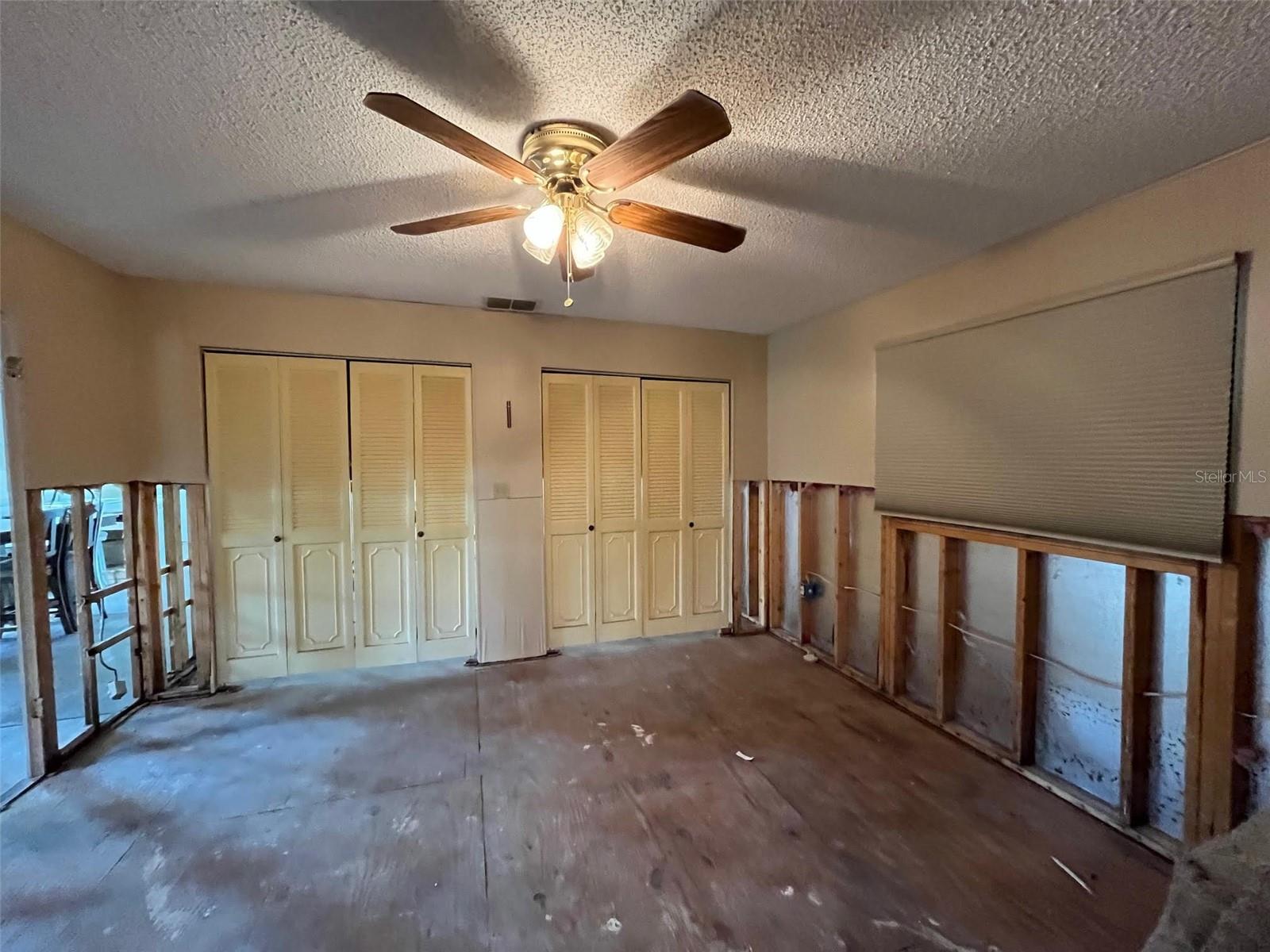 6176 ISLAND DR, WEEKI WACHEE, FL, 34607