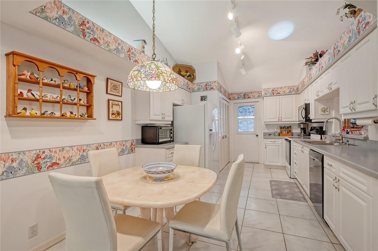 5395 CHRISTIE ANN PL #9, SARASOTA, FL, 34233