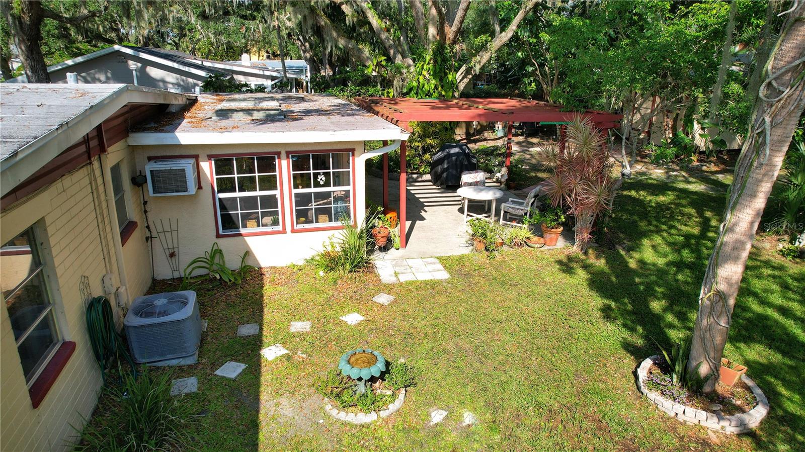 635 YUPON AVE, NEW SMYRNA BEACH, FL, 32169