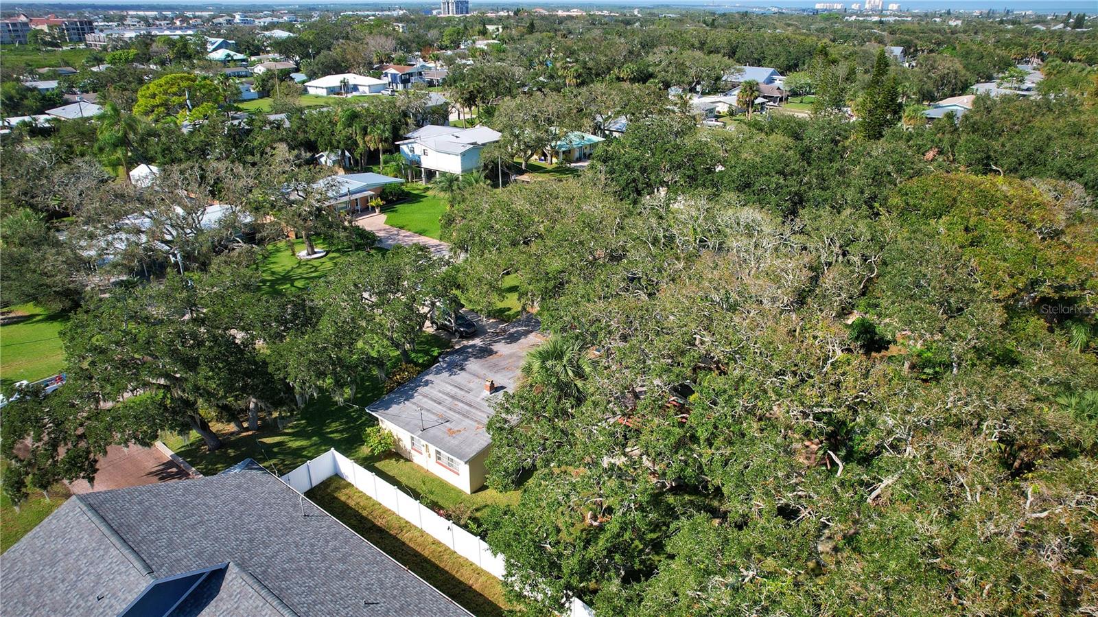 635 YUPON AVE, NEW SMYRNA BEACH, FL, 32169