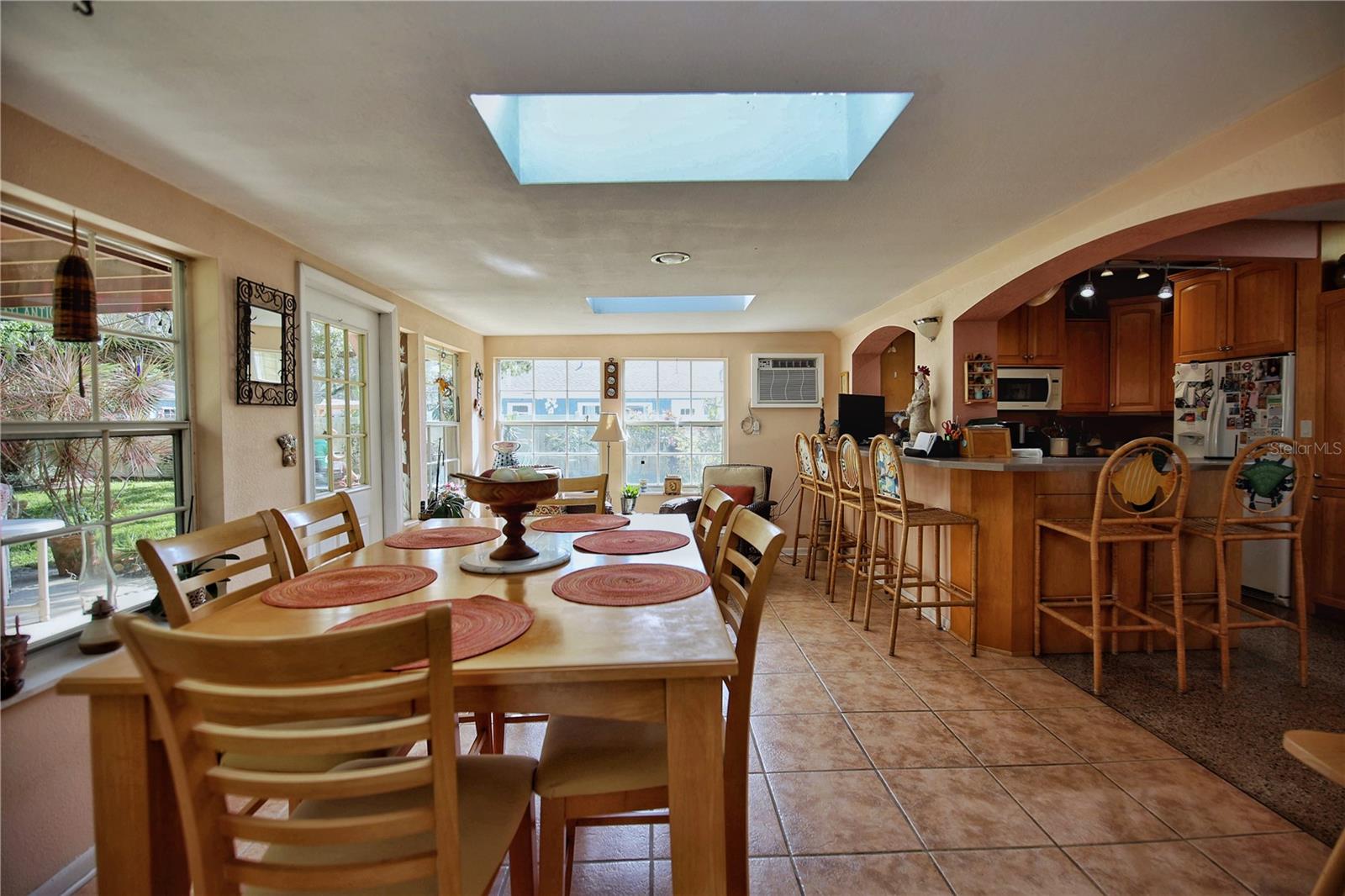 635 YUPON AVE, NEW SMYRNA BEACH, FL, 32169