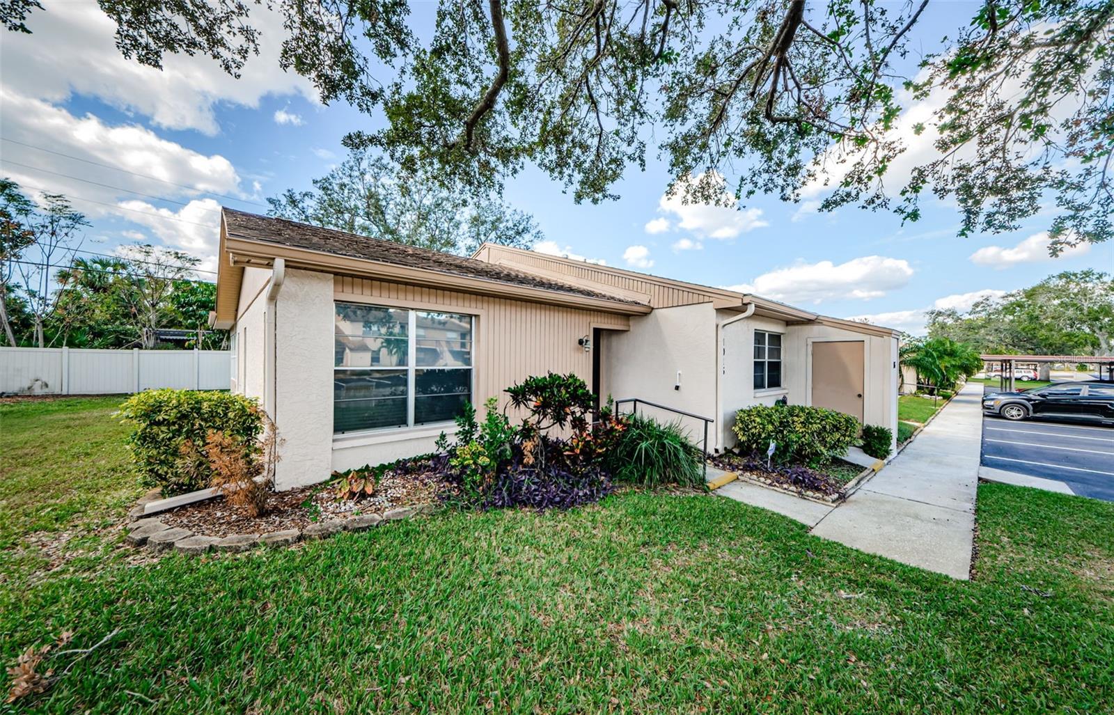 1015 BOWSPRIT LN #7, HOLIDAY, FL, 34691