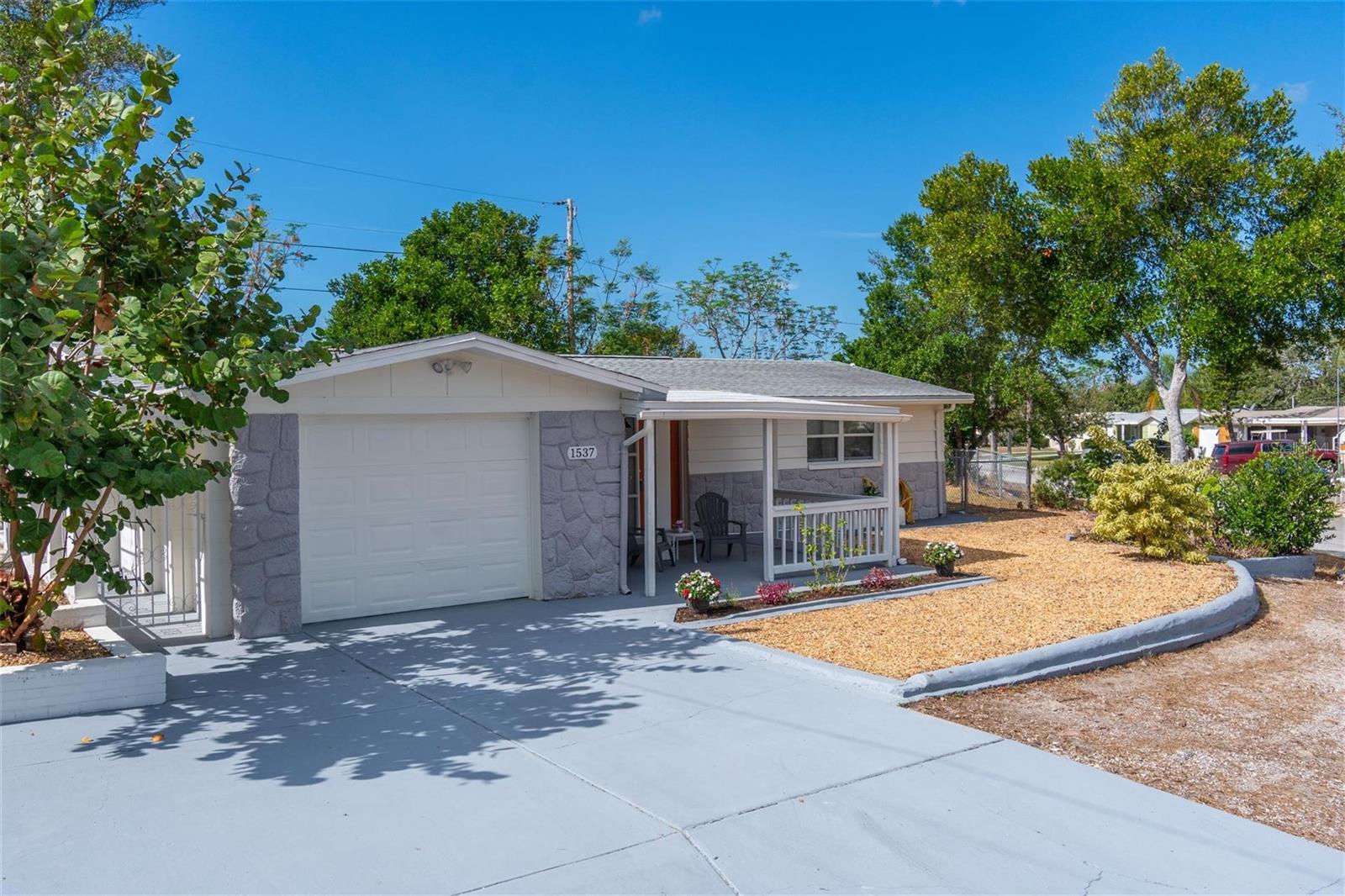 1537 EXCALIBUR ST, HOLIDAY, FL, 34690