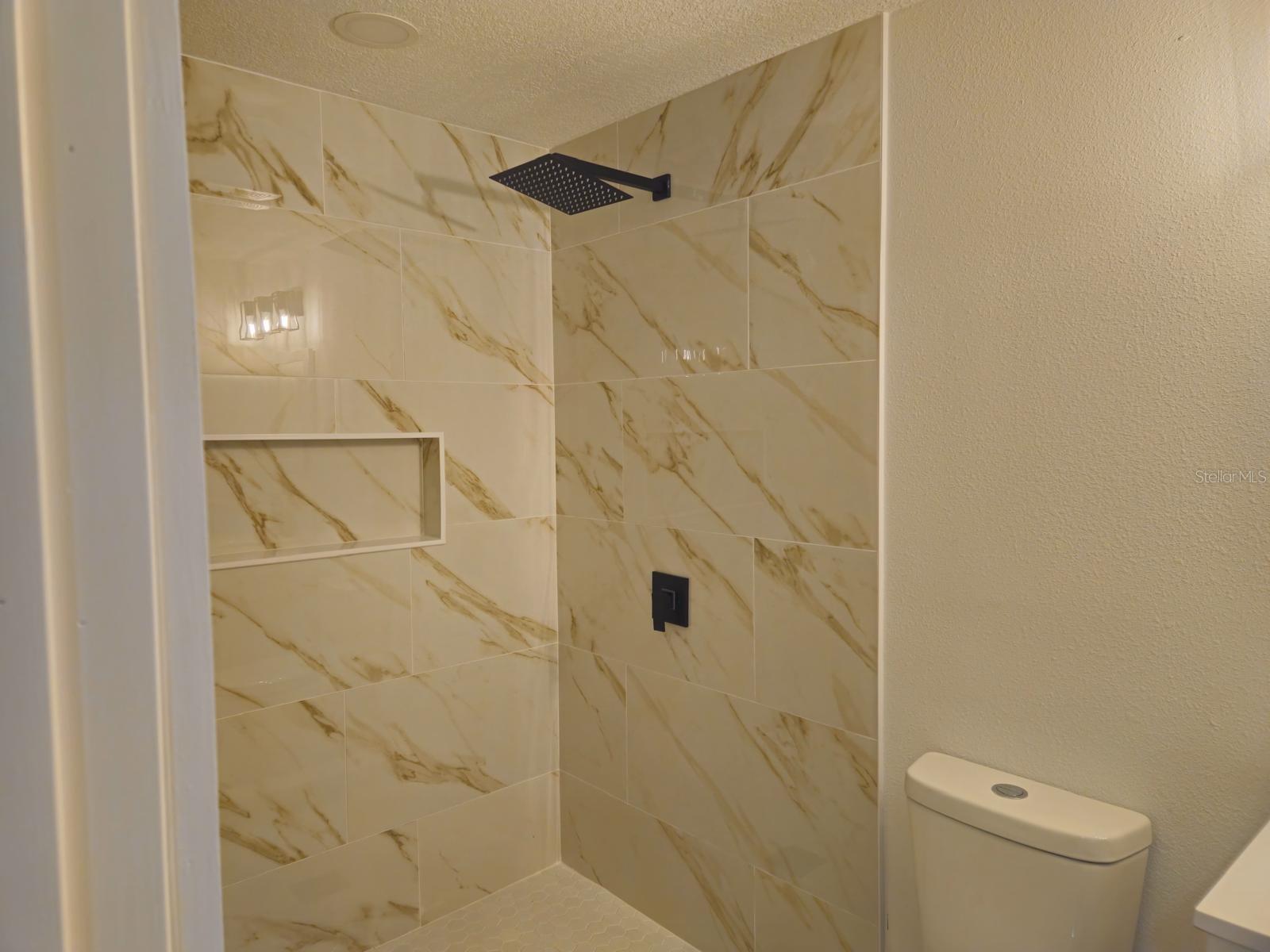 8229 PINEHURST CIR, TAMPA, FL, 33615