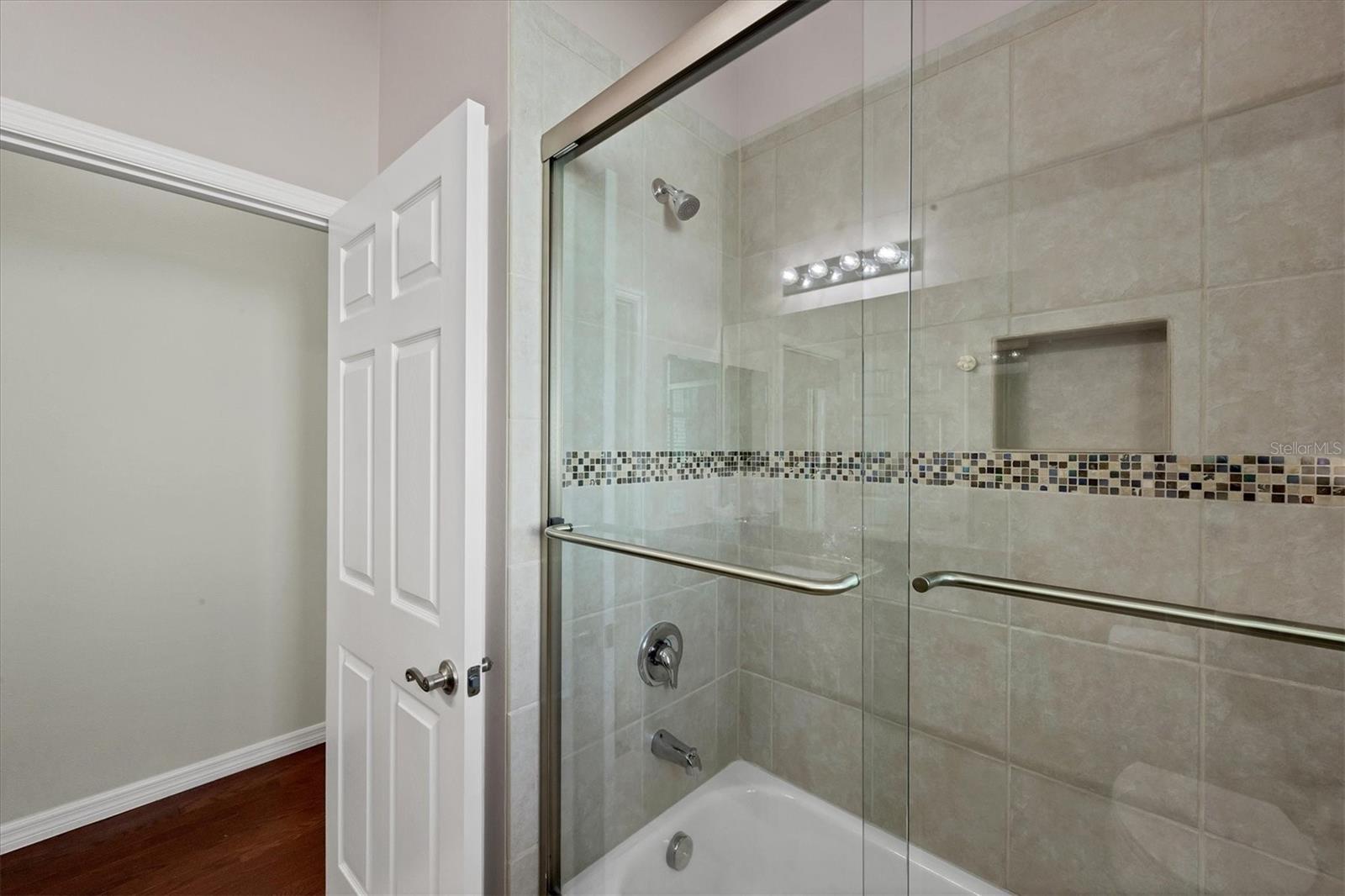 575 FORE DR, BRADENTON, FL, 34208