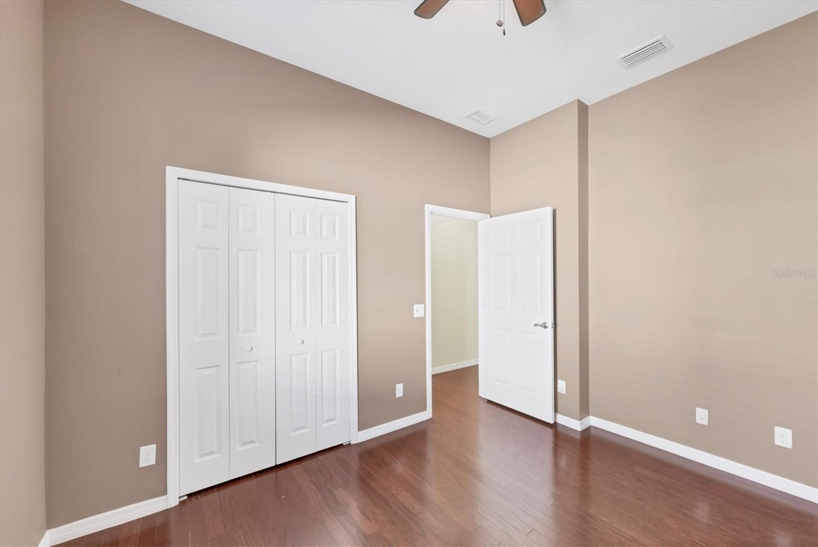 575 FORE DR, BRADENTON, FL, 34208