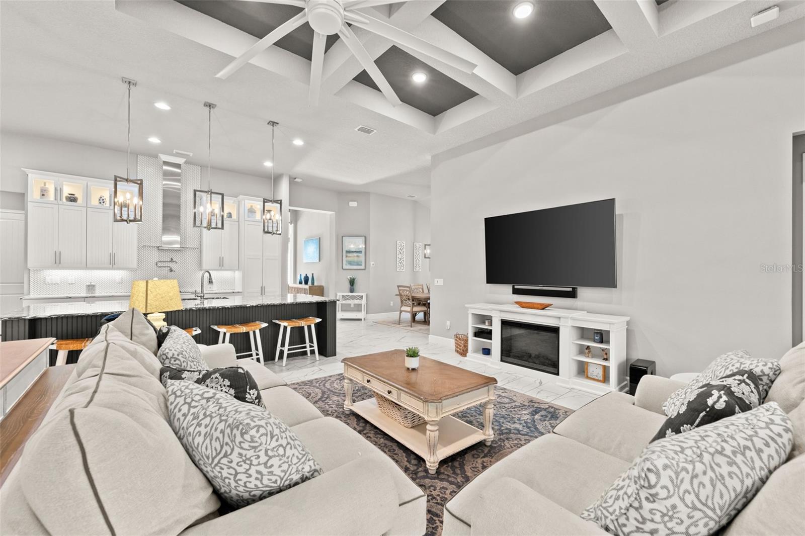 830 CREEKWOOD DR, ORMOND BEACH, FL, 32174