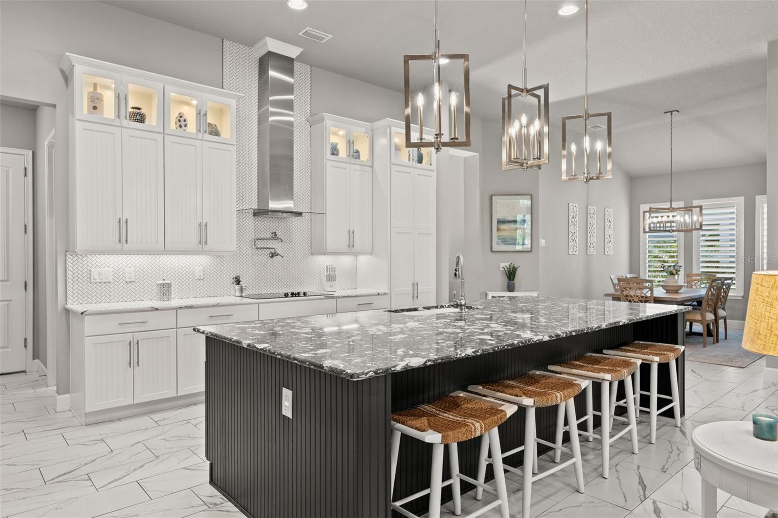 830 CREEKWOOD DR, ORMOND BEACH, FL, 32174