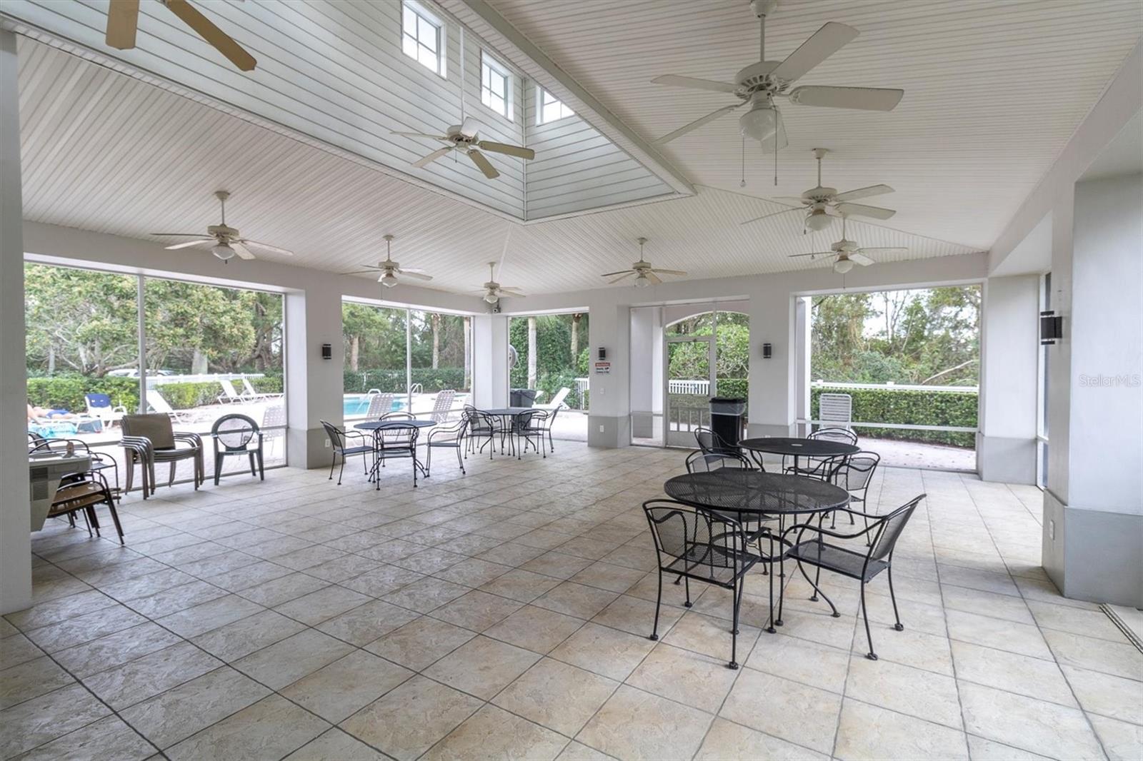1642 HAMMOCKS AVE #2001, LUTZ, FL, 33549