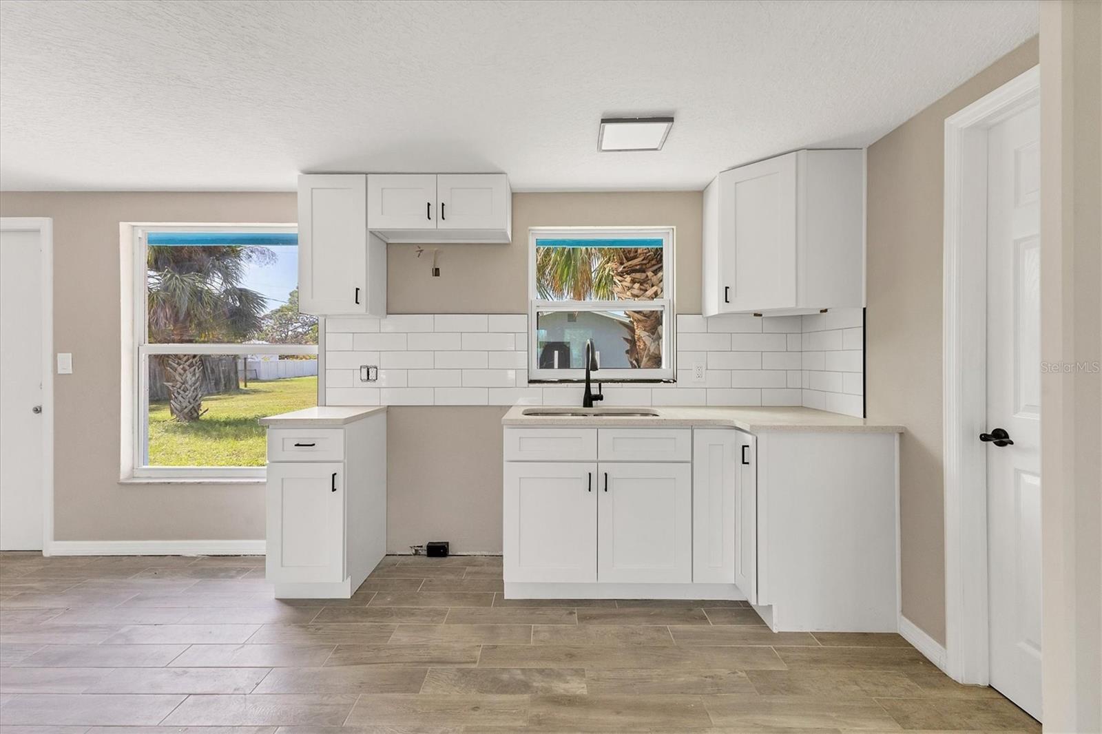 105 SYLVANIA AVE, ENGLEWOOD, FL, 34223
