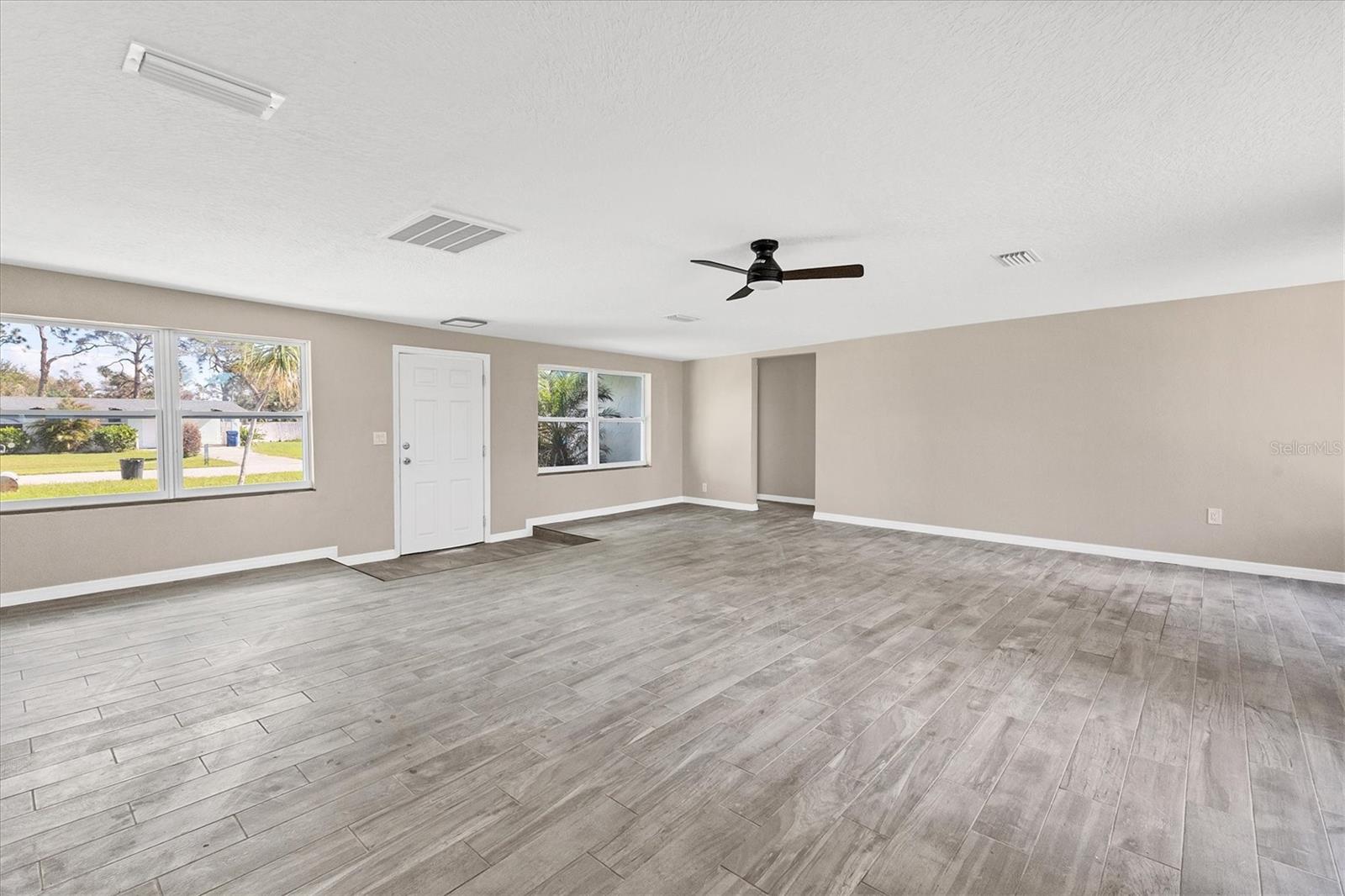 105 SYLVANIA AVE, ENGLEWOOD, FL, 34223