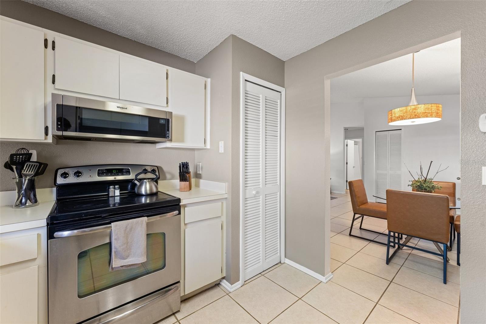 5411 CONWAY OAKS CT, ORLANDO, FL, 32812