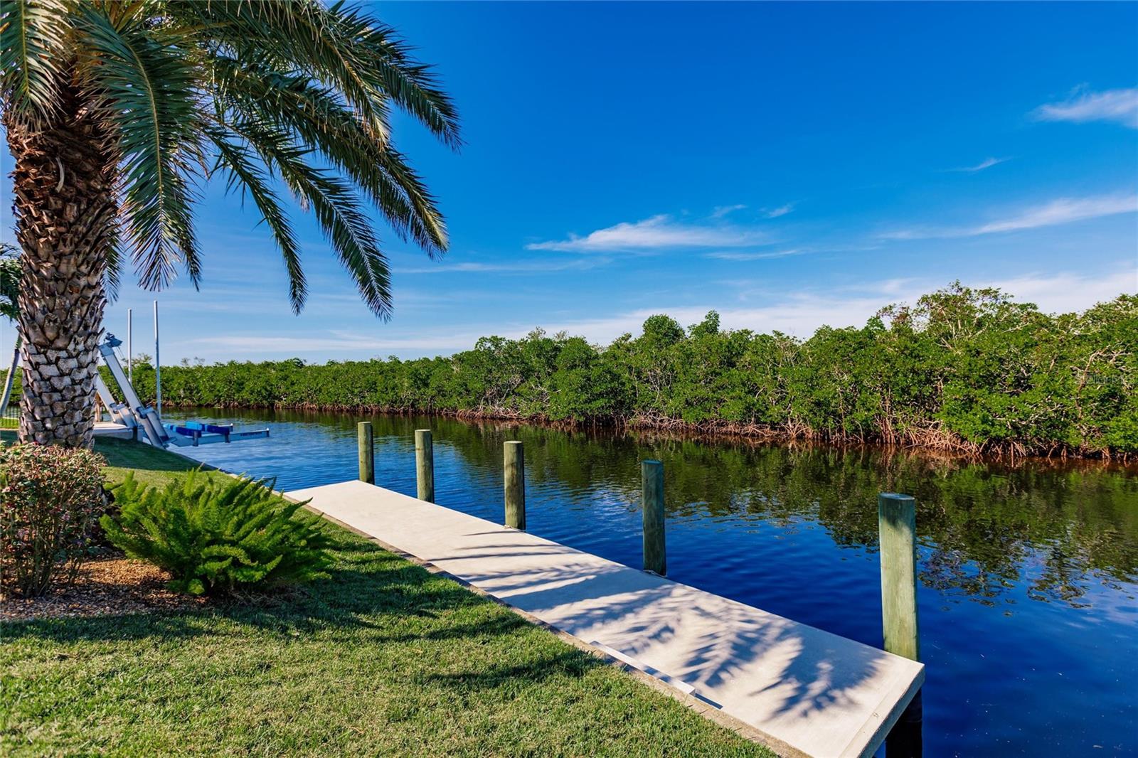 681 MACEDONIA DR, PUNTA GORDA, FL, 33950