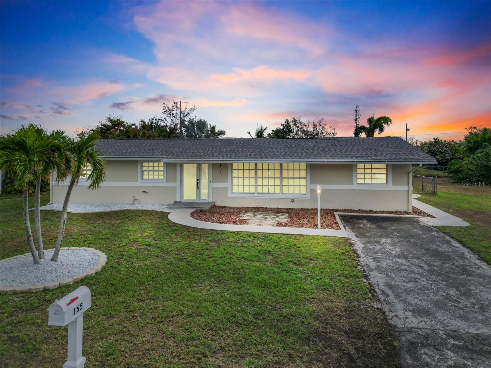 165 CUMMINS AVE NE, PORT CHARLOTTE, FL, 33952